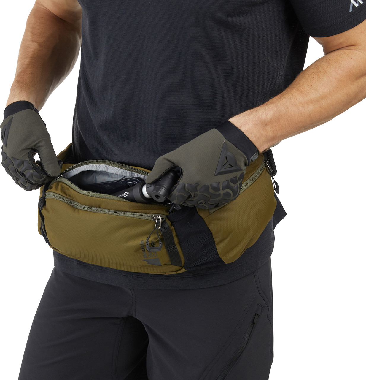 MEC Mountain Fountain 5L Hip Pack - Unisex