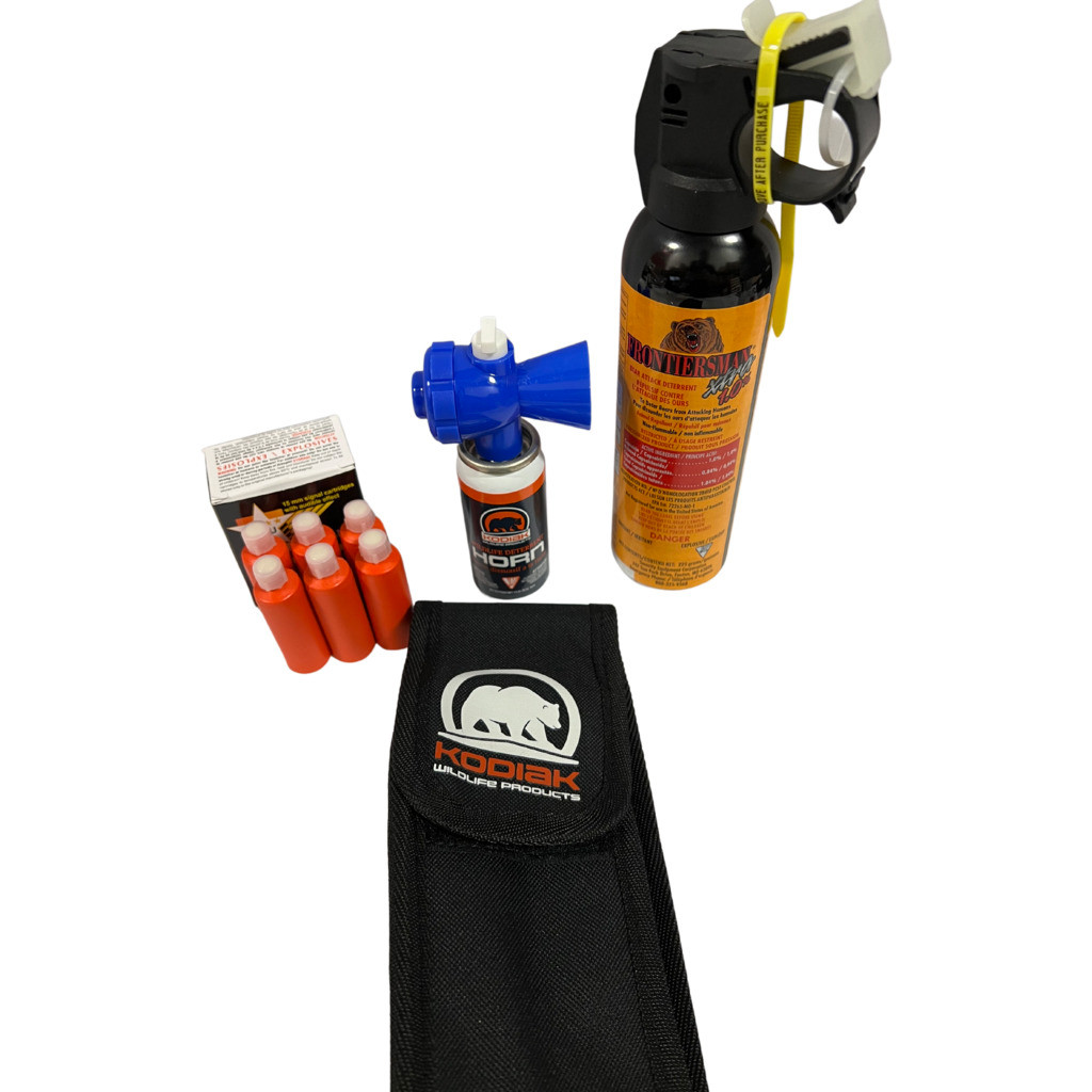 Kodiak Bear Necessities Holster Kit 225g with 6 bear bangers