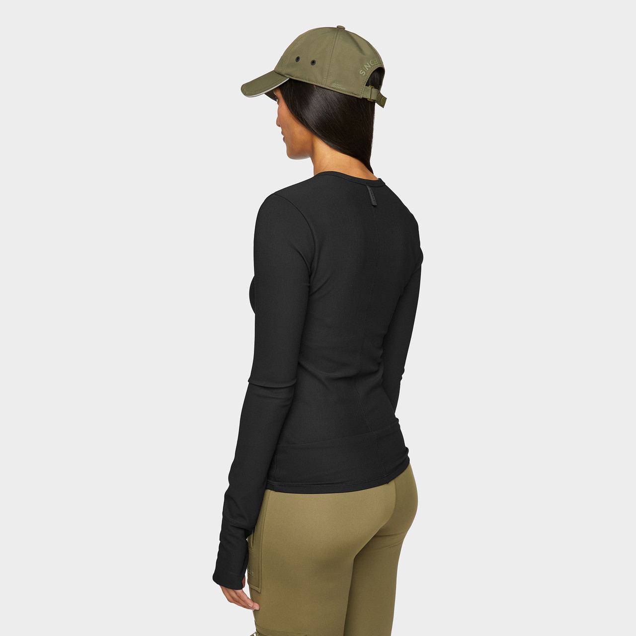 Tilley Fitted Rib Crewneck Long Sleeve Top - Women's