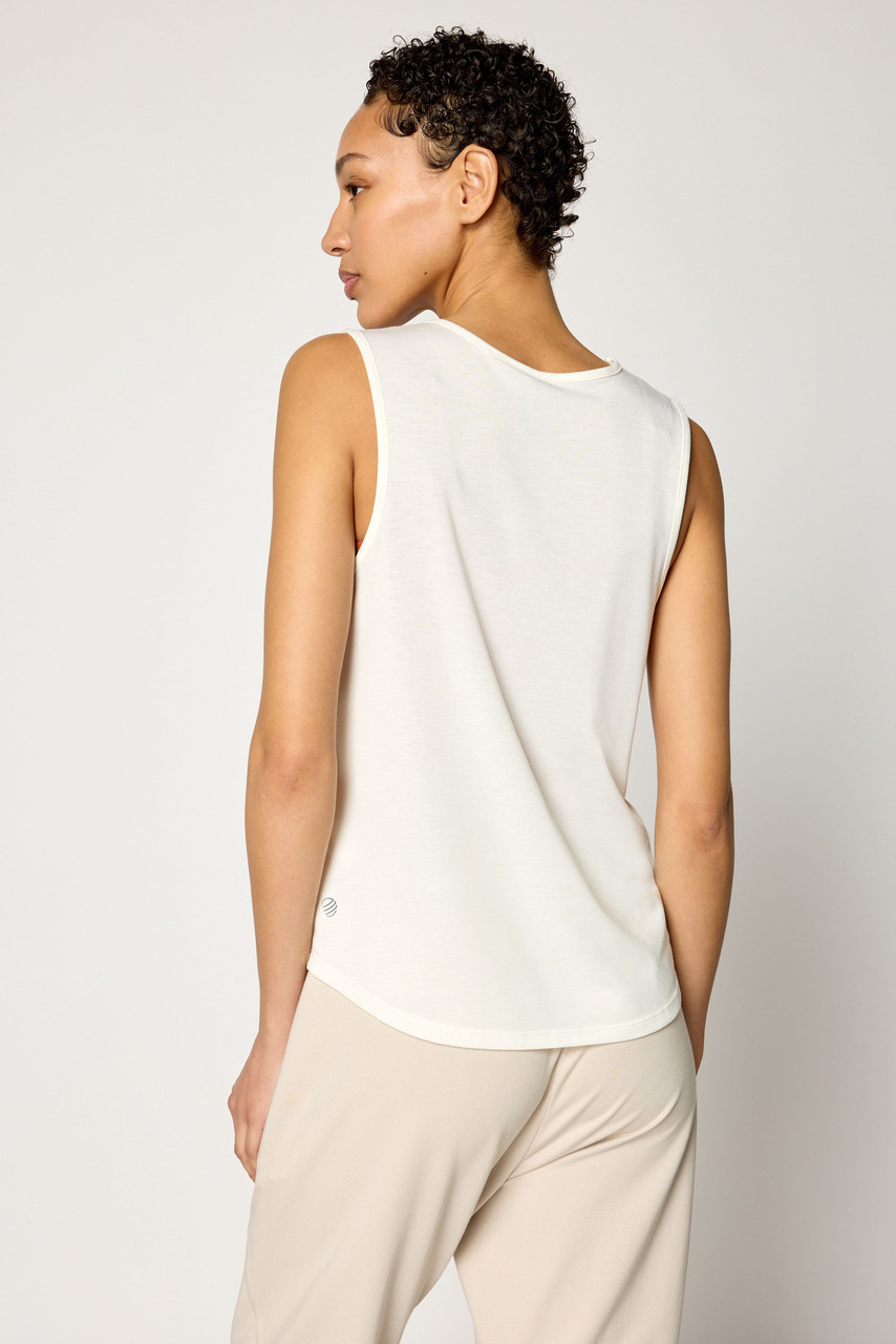 MPG Dynamic Twist Key Hole Tank Top - Women's