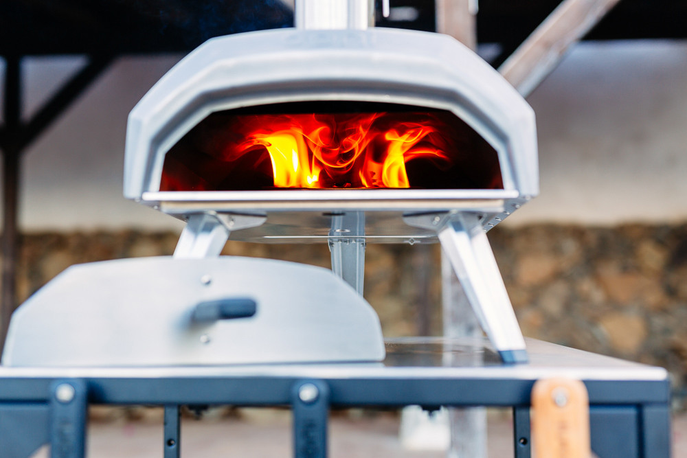 Ooni Karu 12 Multi-Fuel Pizza Oven