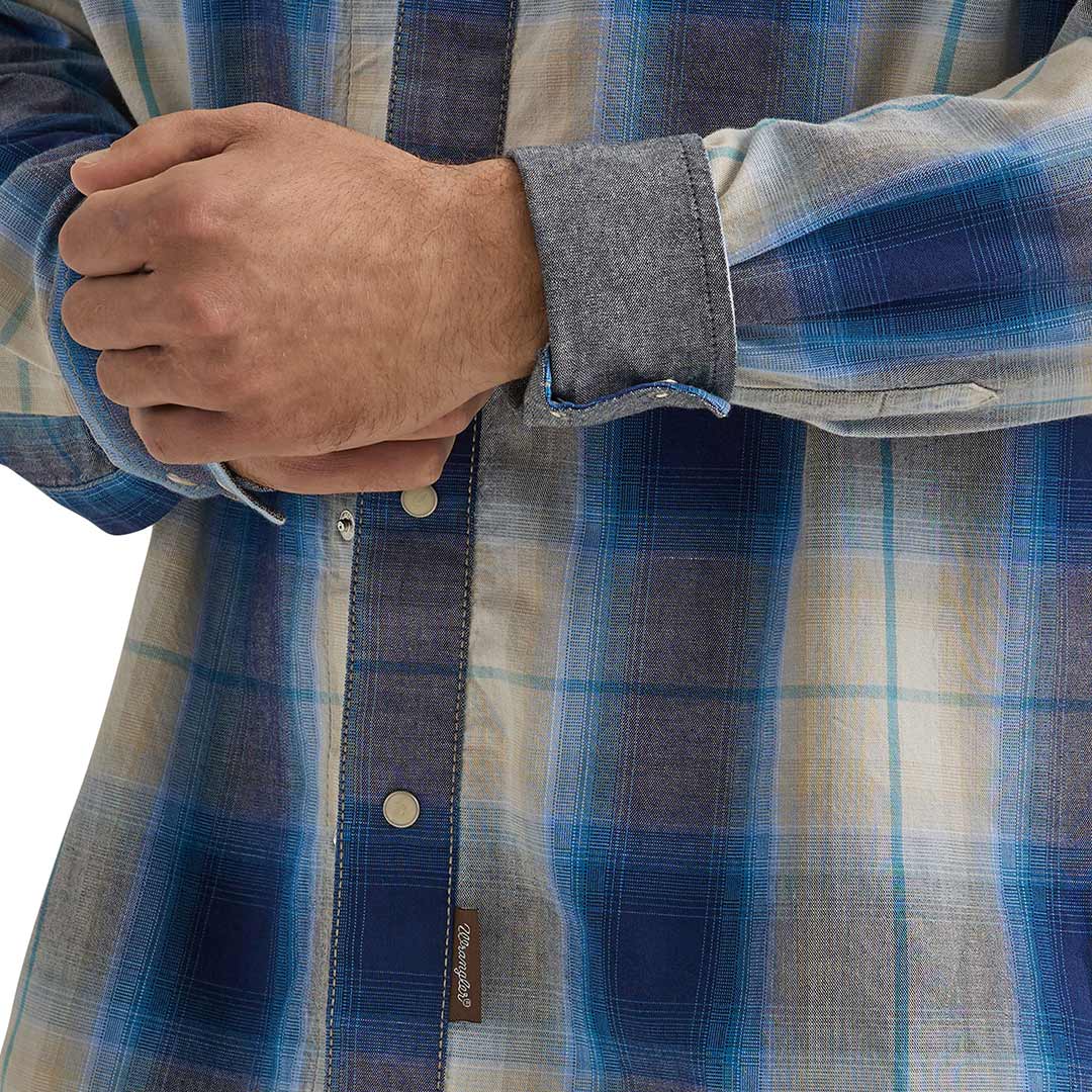 Wrangler Men's Retro Premium Plaid Snap Shirt