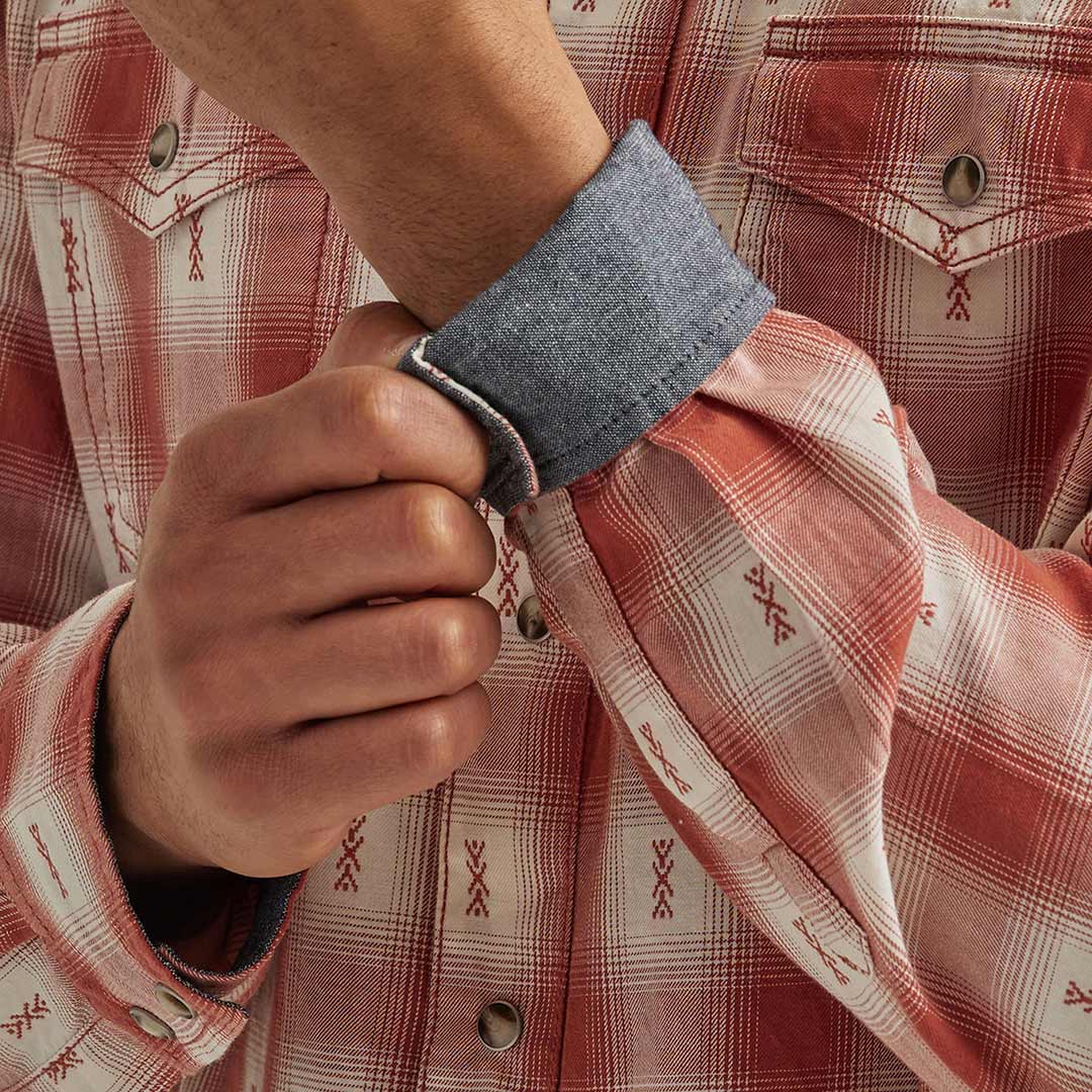 Wrangler Men's Retro Premium Aztec Plaid Snap Shirt