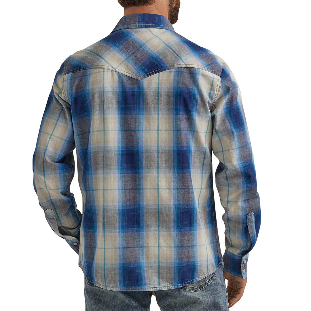 Wrangler Men's Retro Premium Plaid Snap Shirt