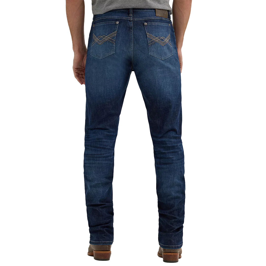 Wrangler Men's 20X NO 44  Slim Fit Straight Leg Jeans