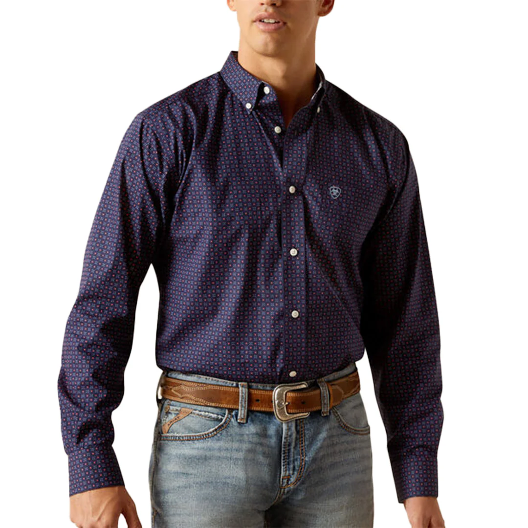 Ariat Men's Wrinkle Free Wells Fitted Long Sleeve Button Shirt