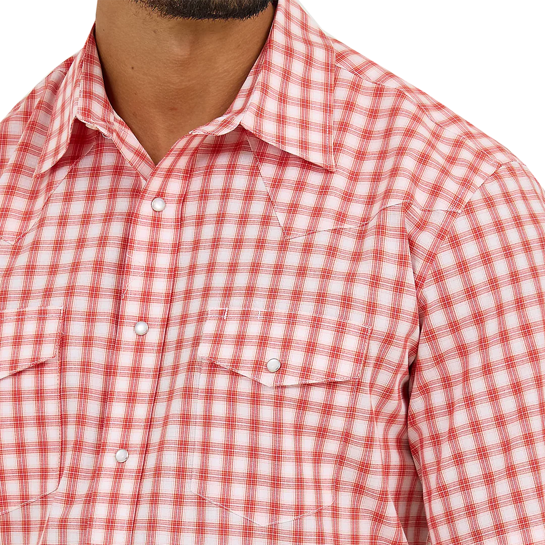 Wrangler Men's Wrinkle Resist Plaid Short Sleeve Snap Shirt