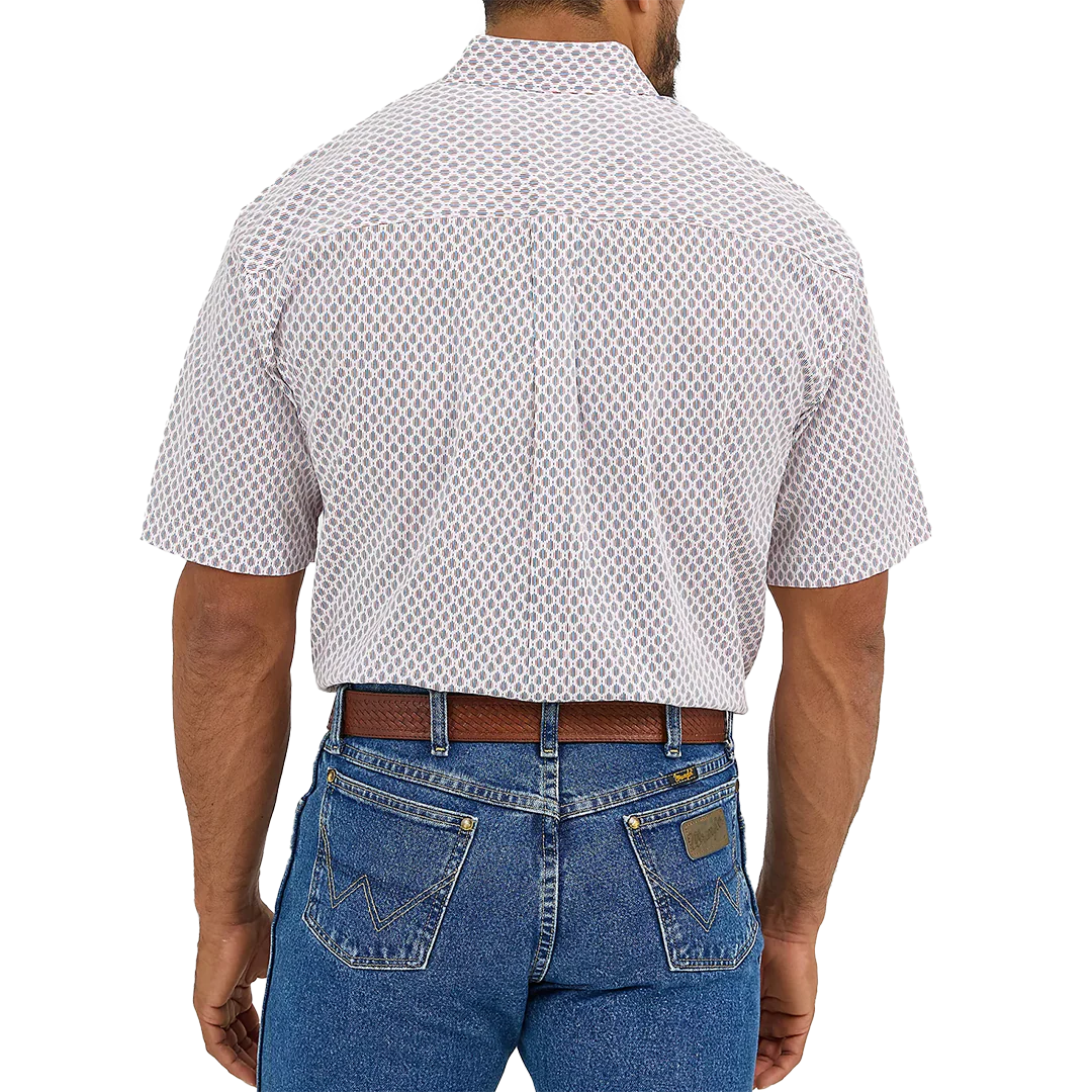Wrangler Men's George Strait Short Sleeve Button Down Shirt