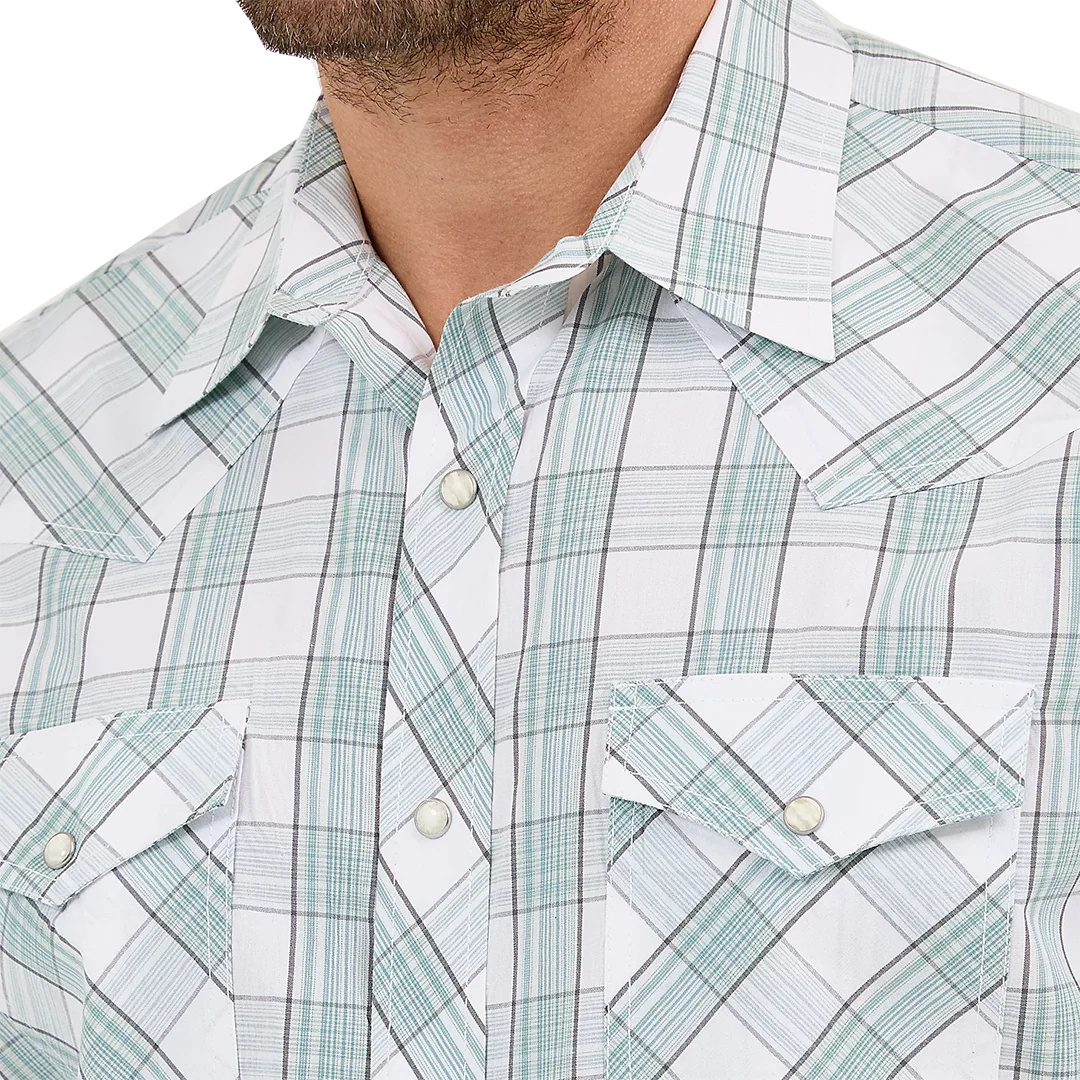 Wrangler Men's 20X Competition Advanced Plaid Comfort Long Sleeve Snap Shirt