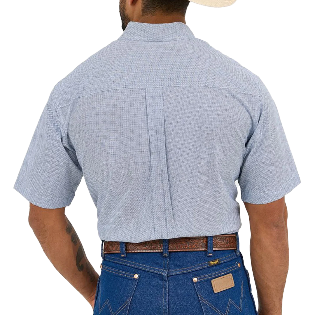 Wrangler Men's Classic Fit Geometric Print Short Sleeve Button Shirt