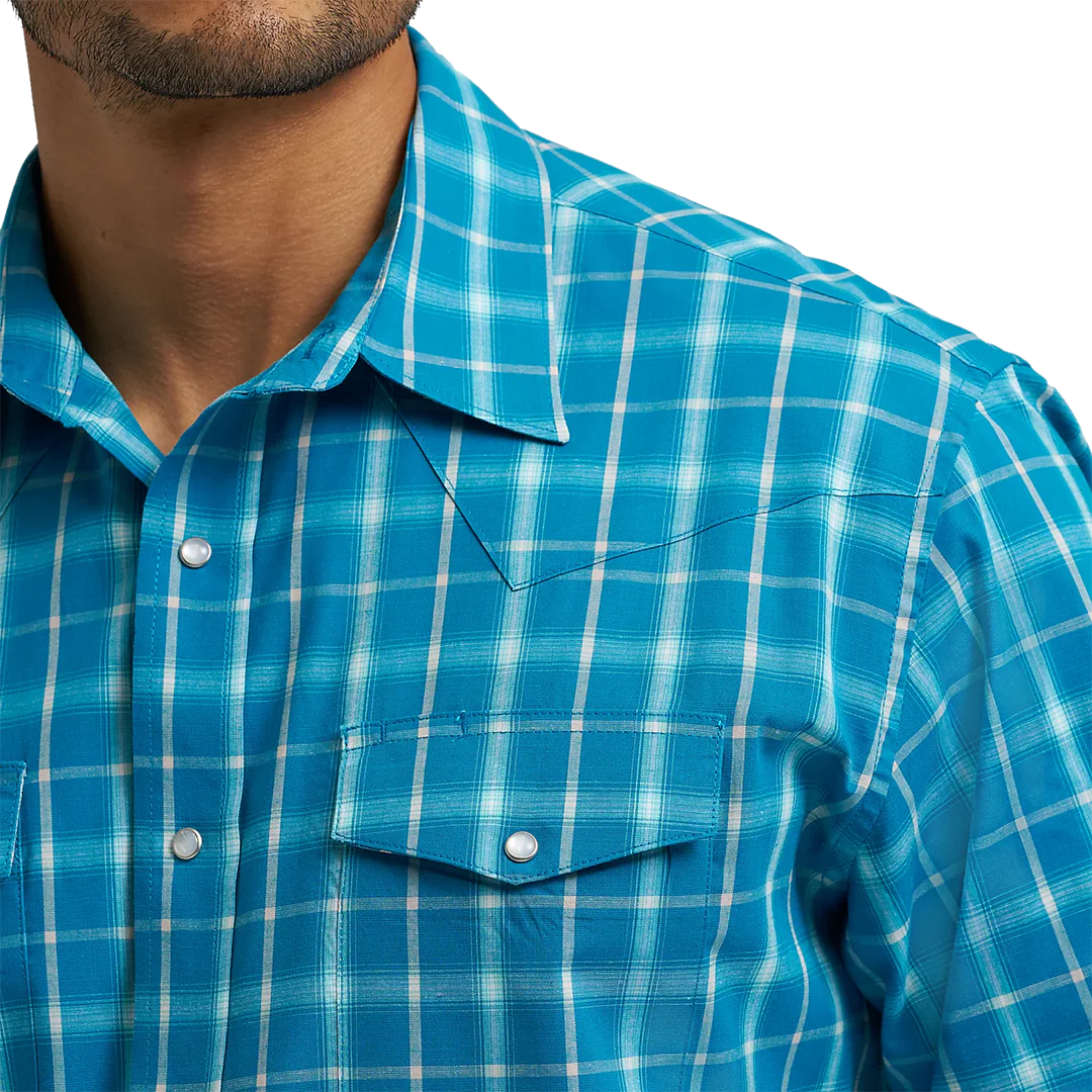 Wrangler Men's Wrinkle Resist Long Sleeve Western Snap Plaid Shirt