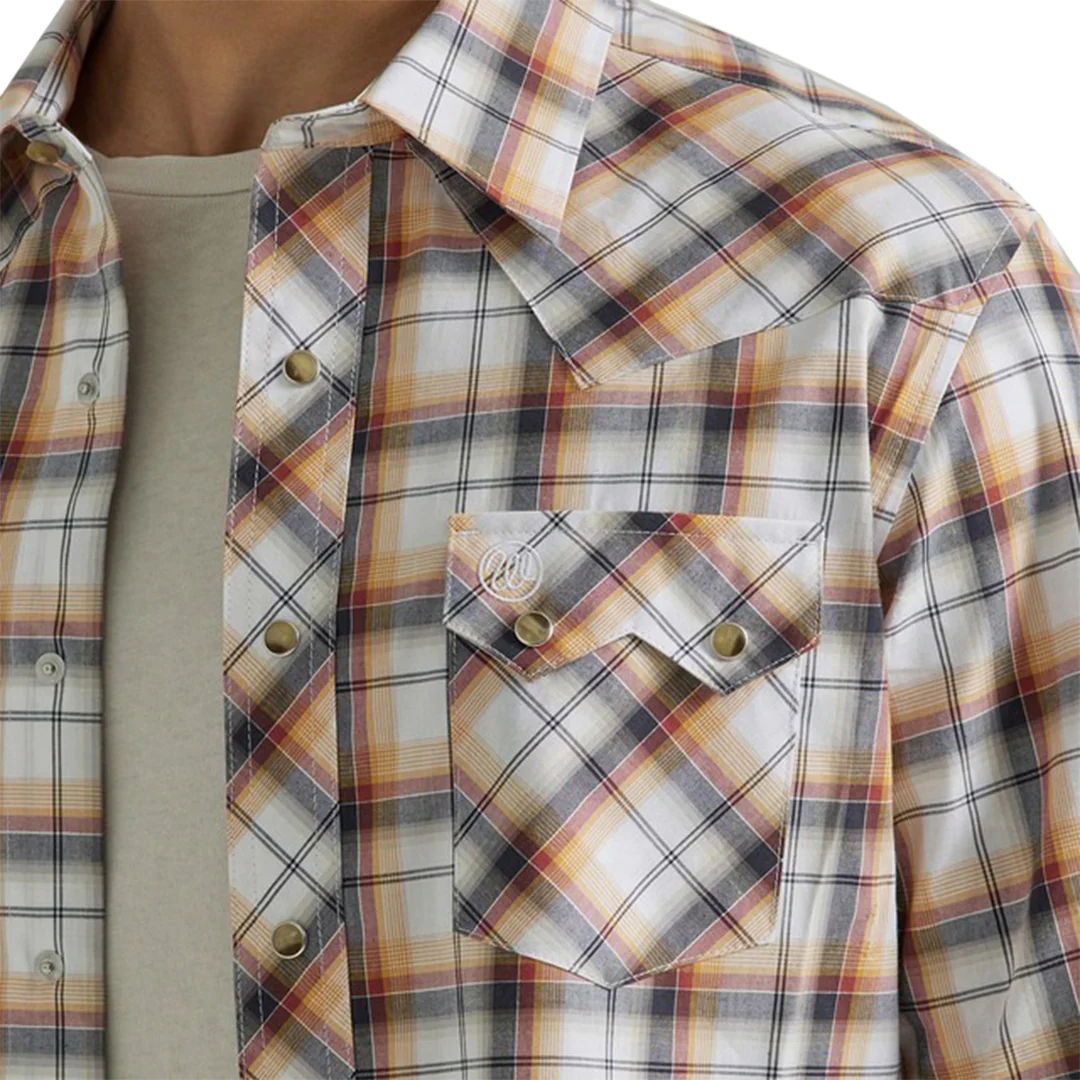 Wrangler Men's Modern Plaid Snap Shirt