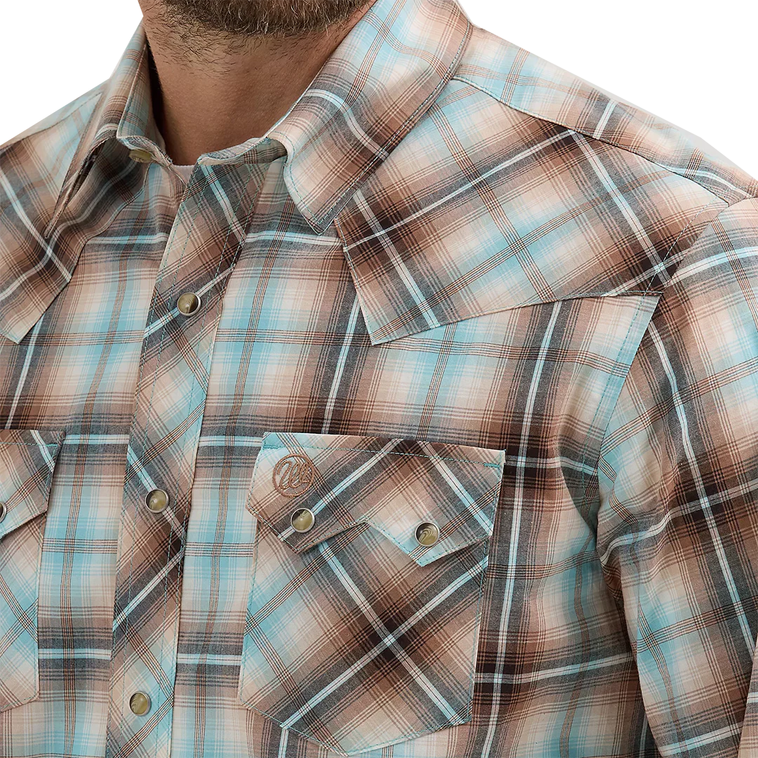 Wrangler Men's Retro Long Sleeve Snap Shirt