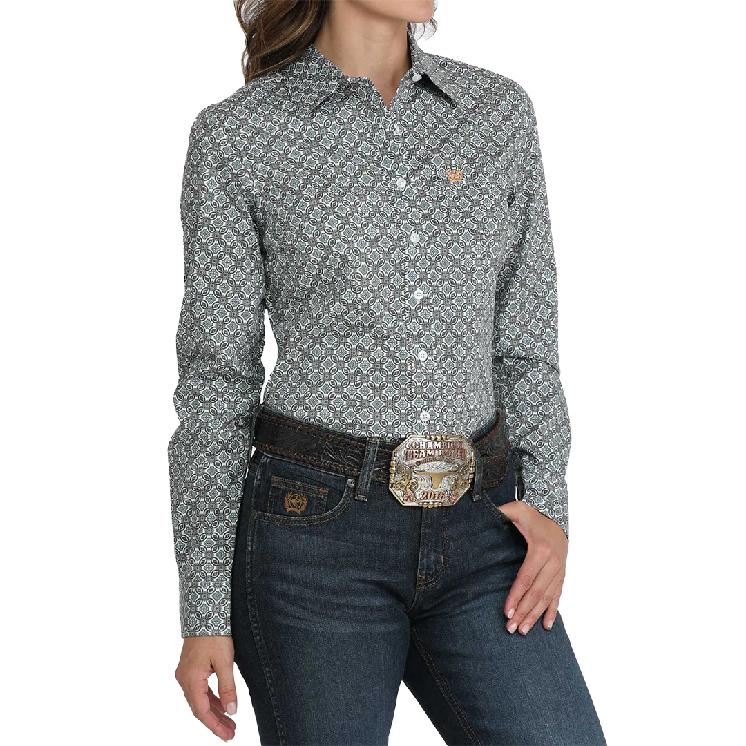Cinch Women's Medallion Print Button-Down Western Shirt