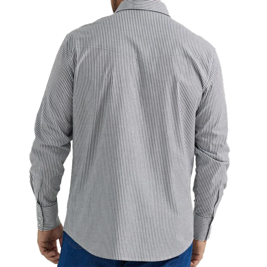 Wrangler Men's Wrinkle Resist Black Stripe Snap Shirt
