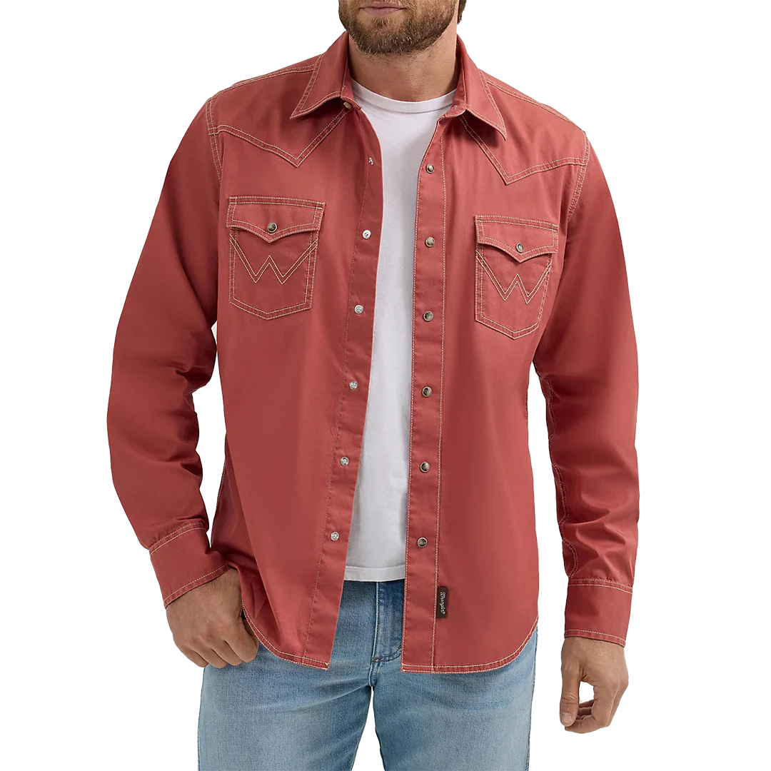 Wrangler Men's Retro Premium Western Long Sleeve Snap Shirt