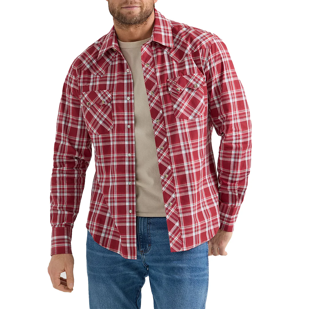 Wrangler Men's Retro Plaid Long Sleeve Snap Shirt