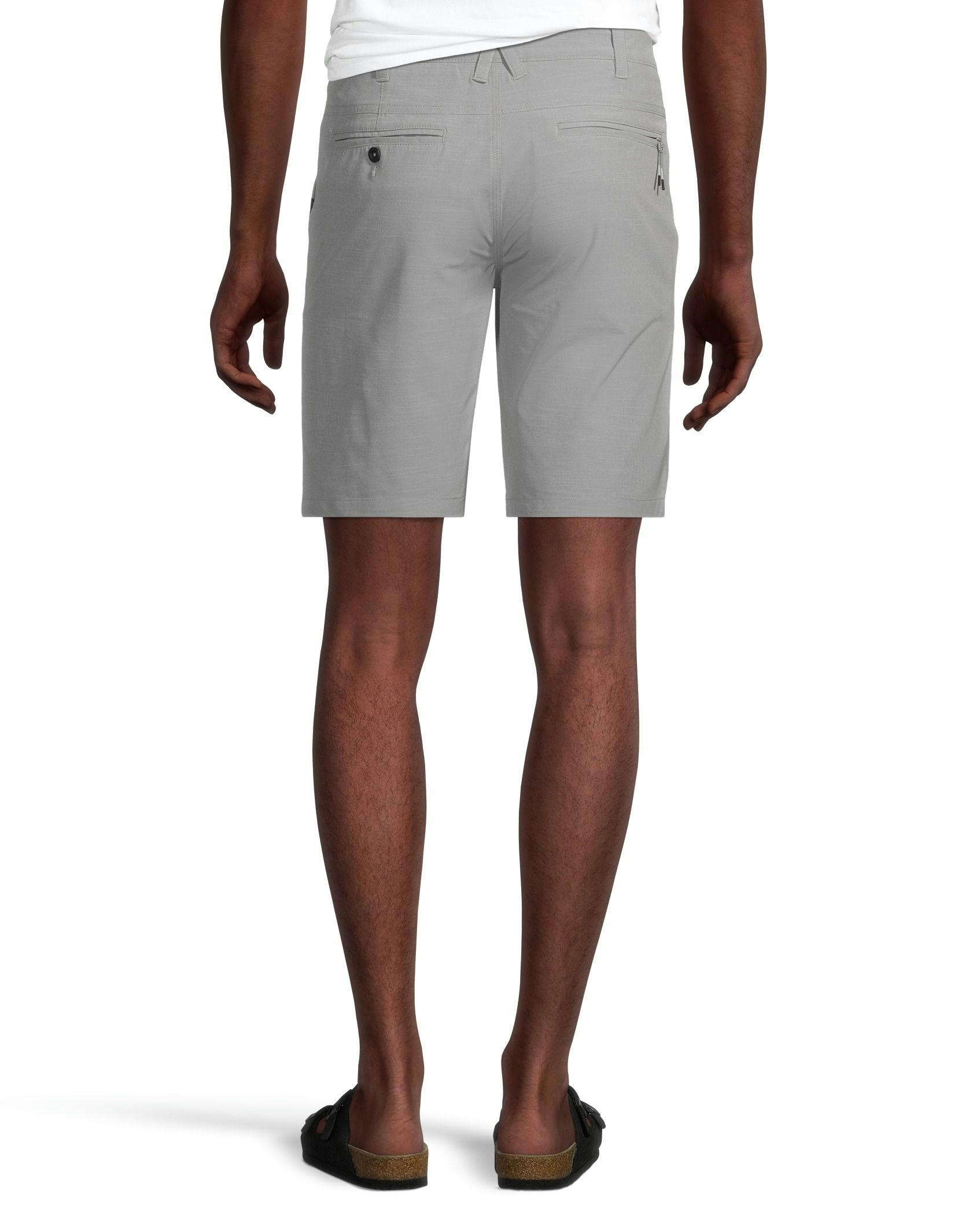 Men's Mid Rise Stretch Textured End on End Quick Dry Hybrid Shorts