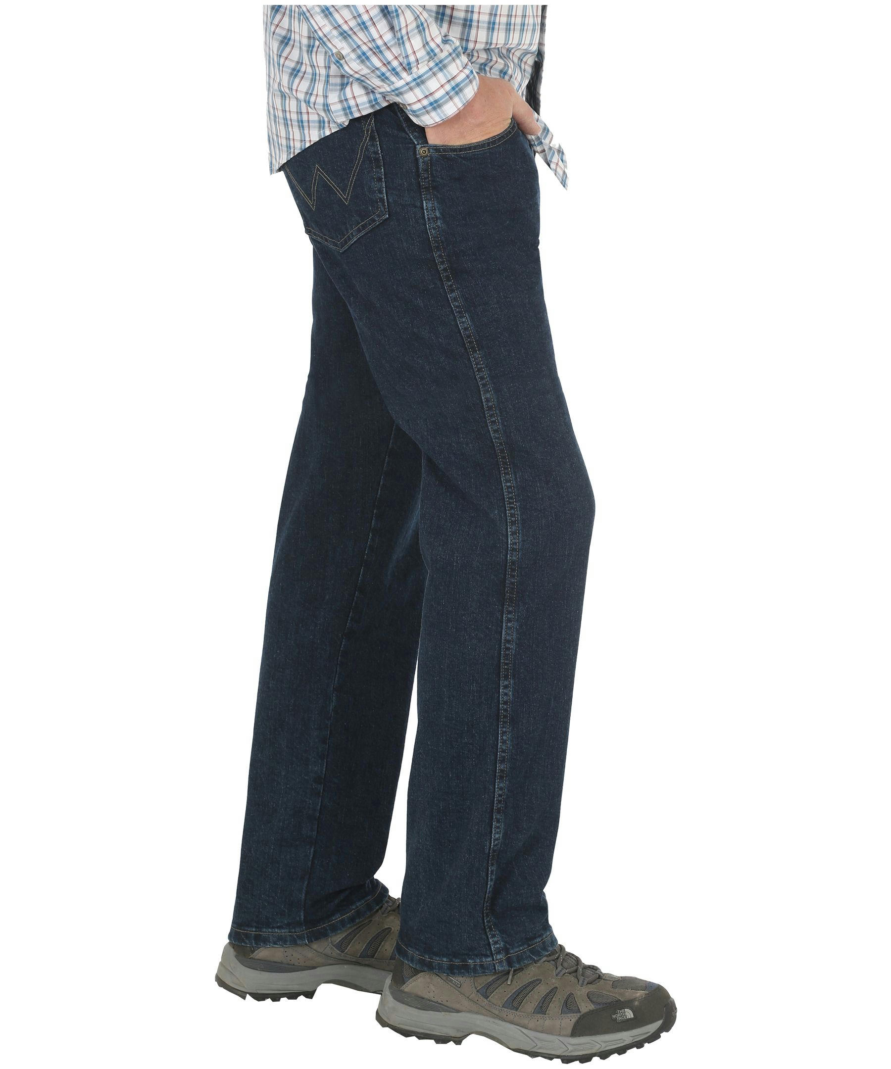 Wrangler Men's Essential Relaxed Stretch Jeans