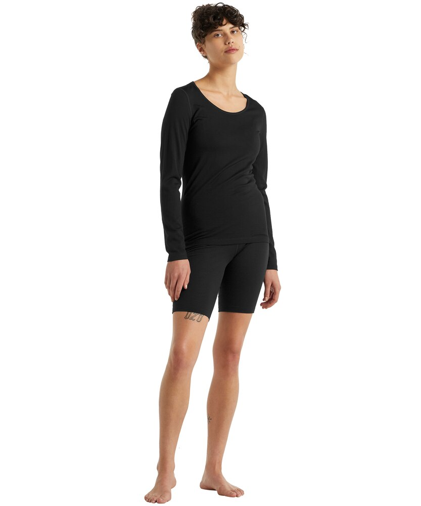 Icebreaker Women's 200 Oasis Base Layer Shorts -ONLINE ONLY