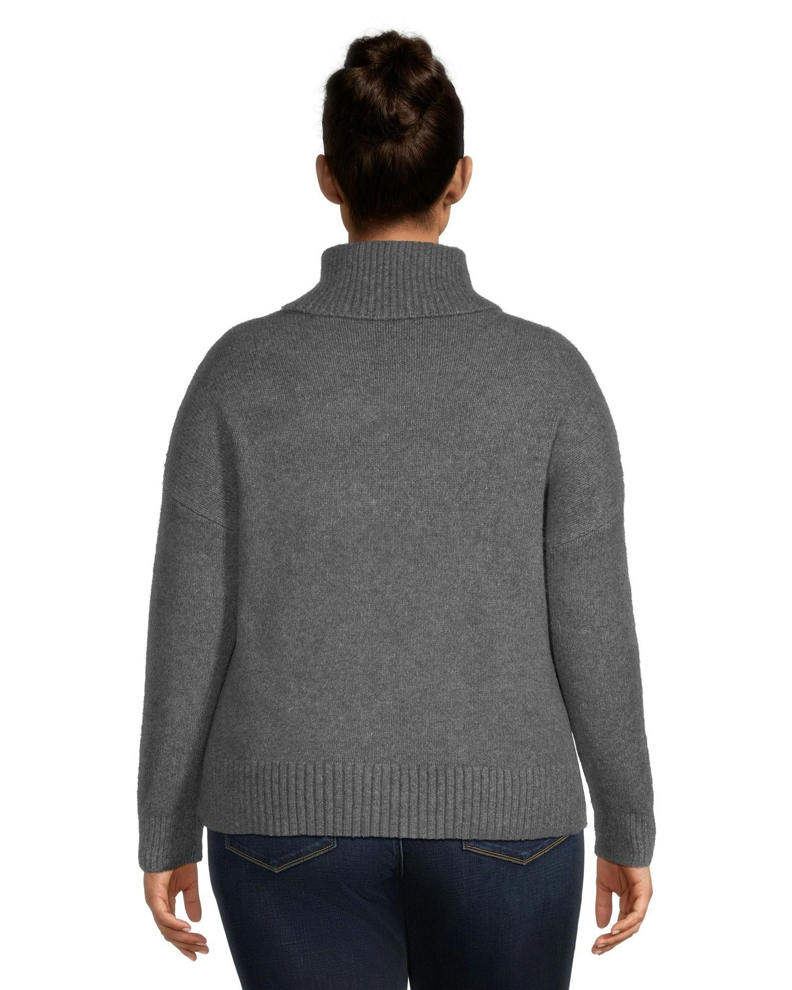 Denver Hayes Women's Luxe Supersoft Semi Fitted Turtleneck Pullover