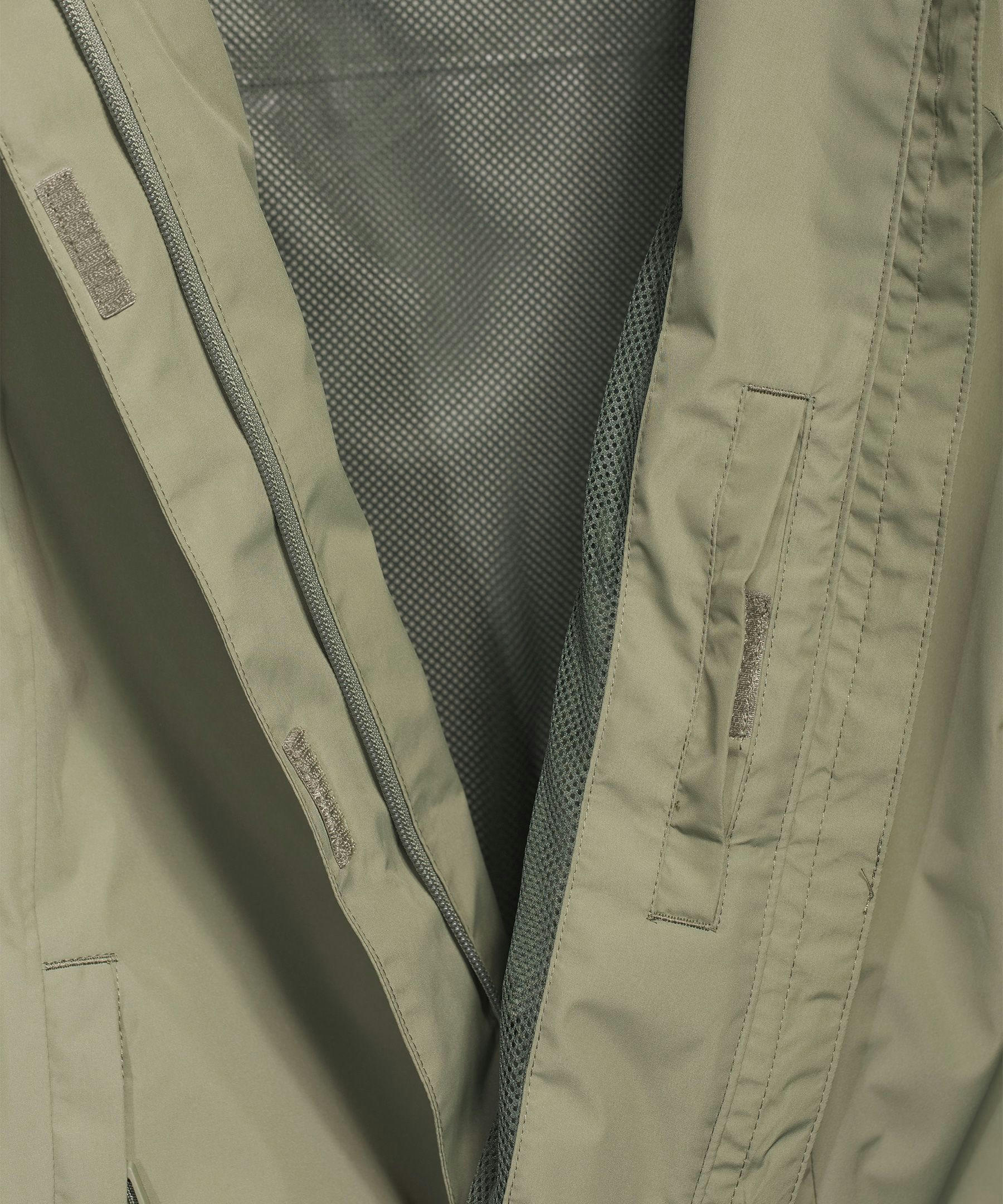 WindRiver Women's Downpour Waterproof Hyper-Dri 3 Rain Jacket