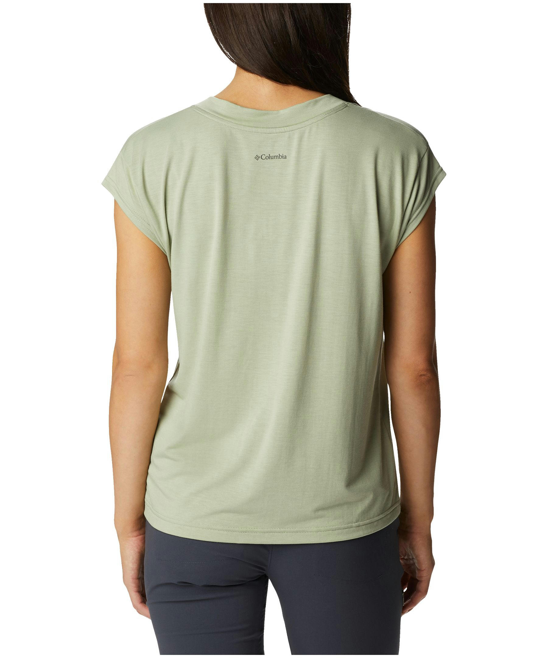 Columbia Women's Boundless Beauty Omni-Wick V-Neck T Shirt
