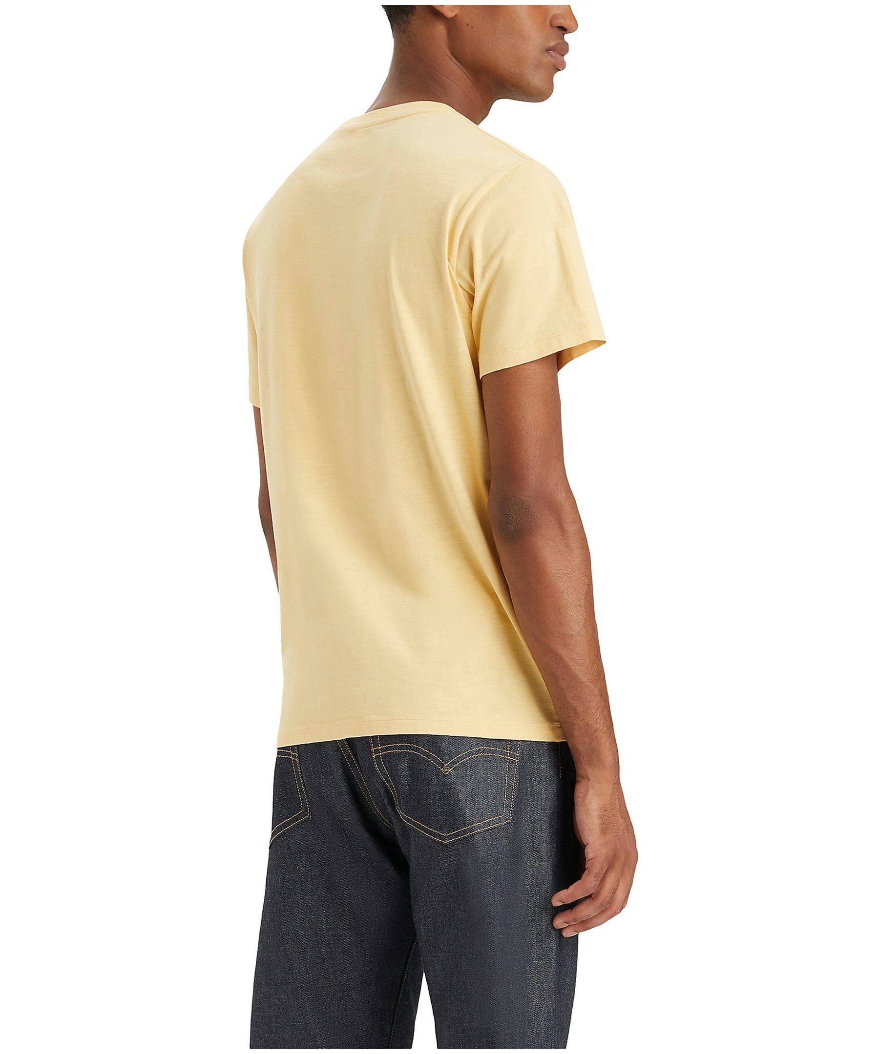 Levi's Men's Classic Pocket Standard Fit T Shirt