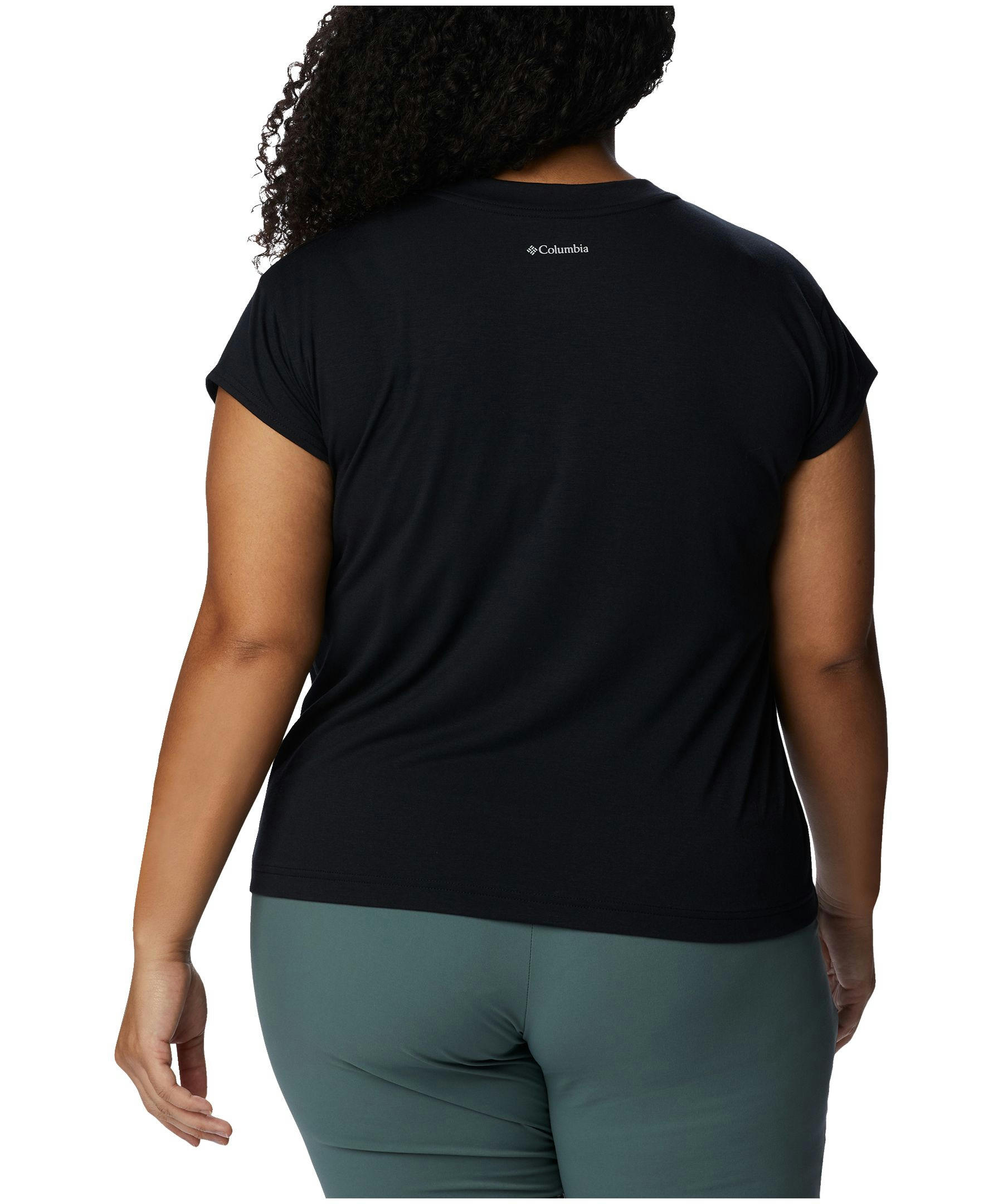 Columbia Women's Boundless Beauty Omni-Wick V-Neck T Shirt