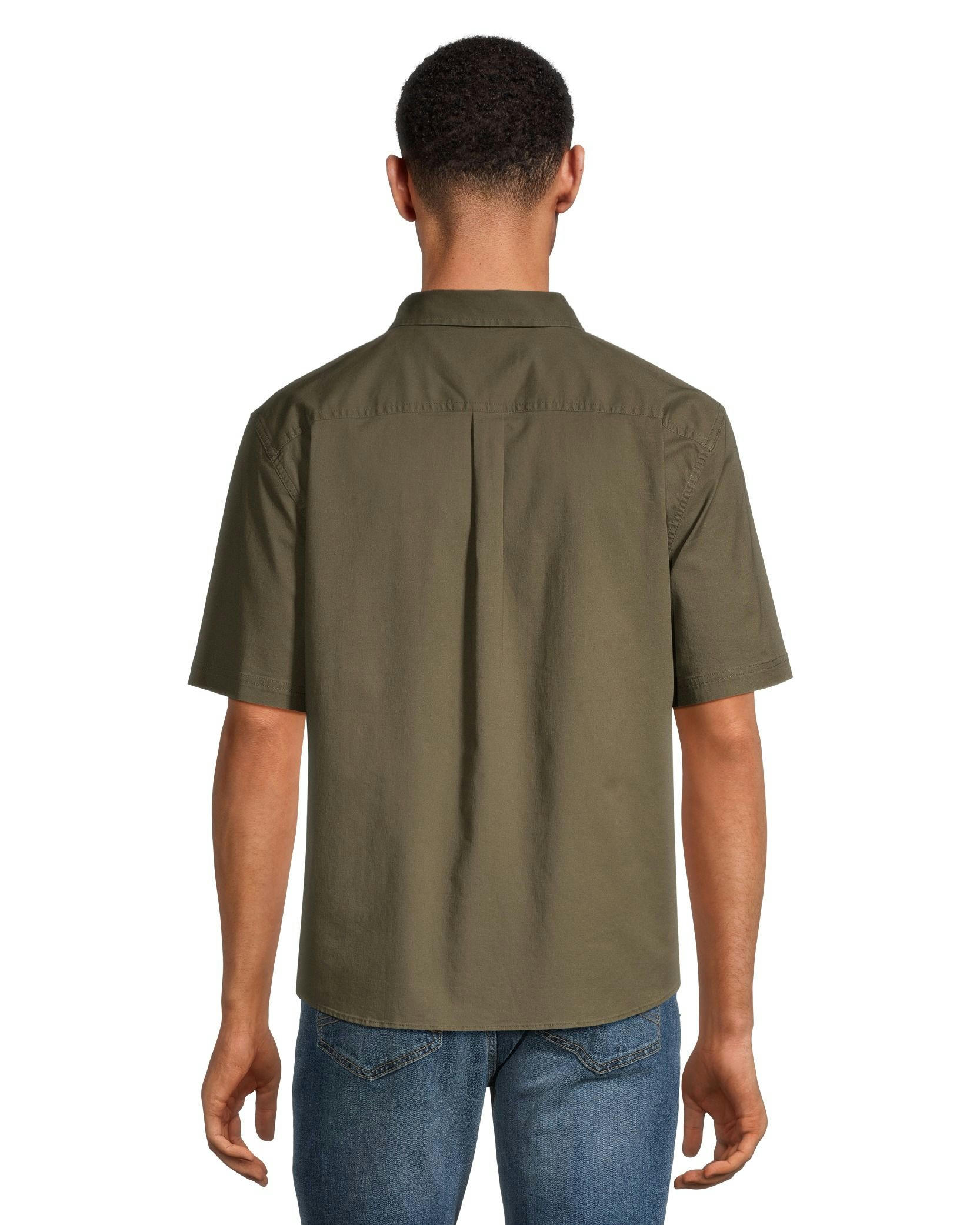 WindRiver Men's Utility Classic Fit Shirt