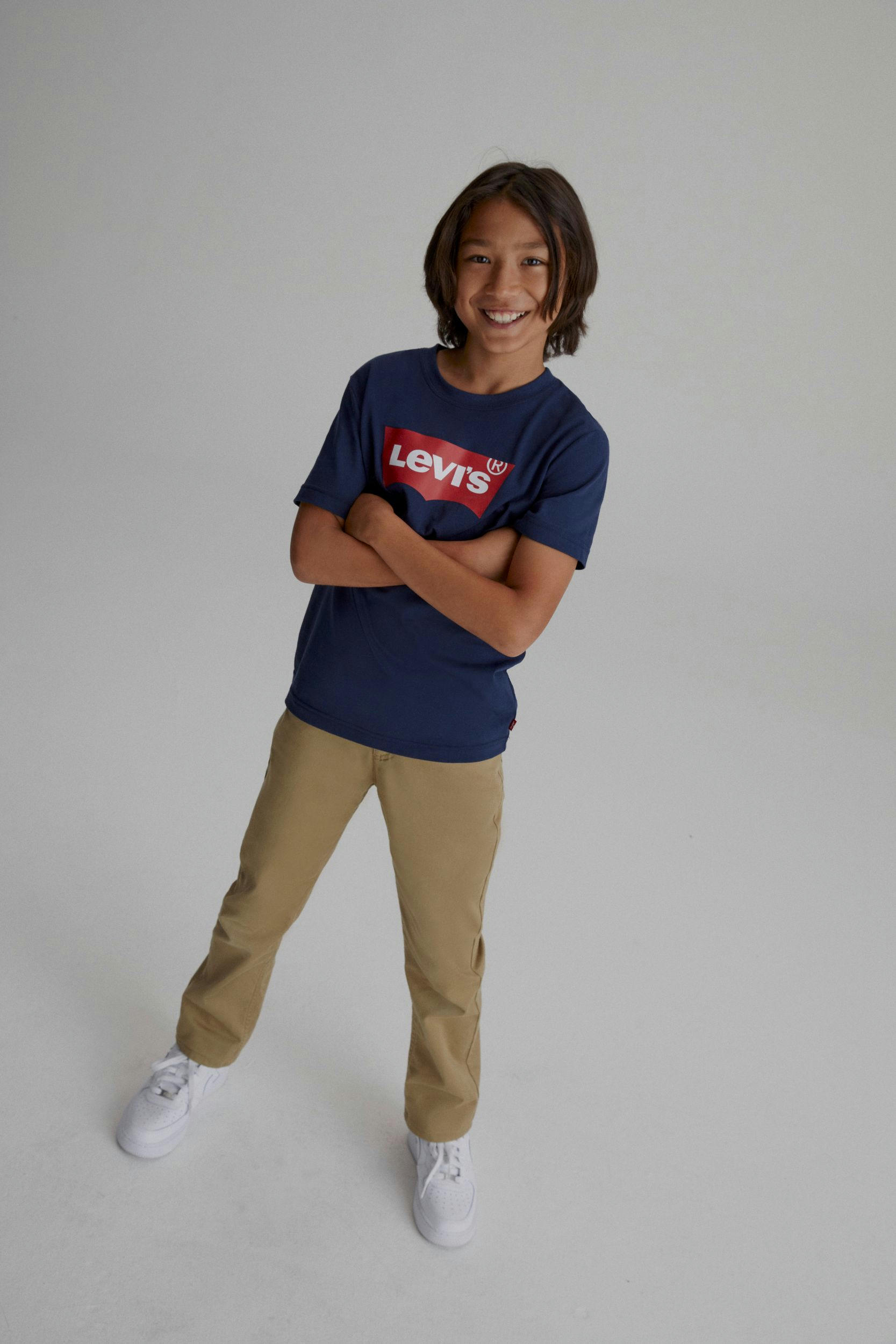 Levi's Kids' Unisex Batwing Graphic Short Sleeve T Shirt