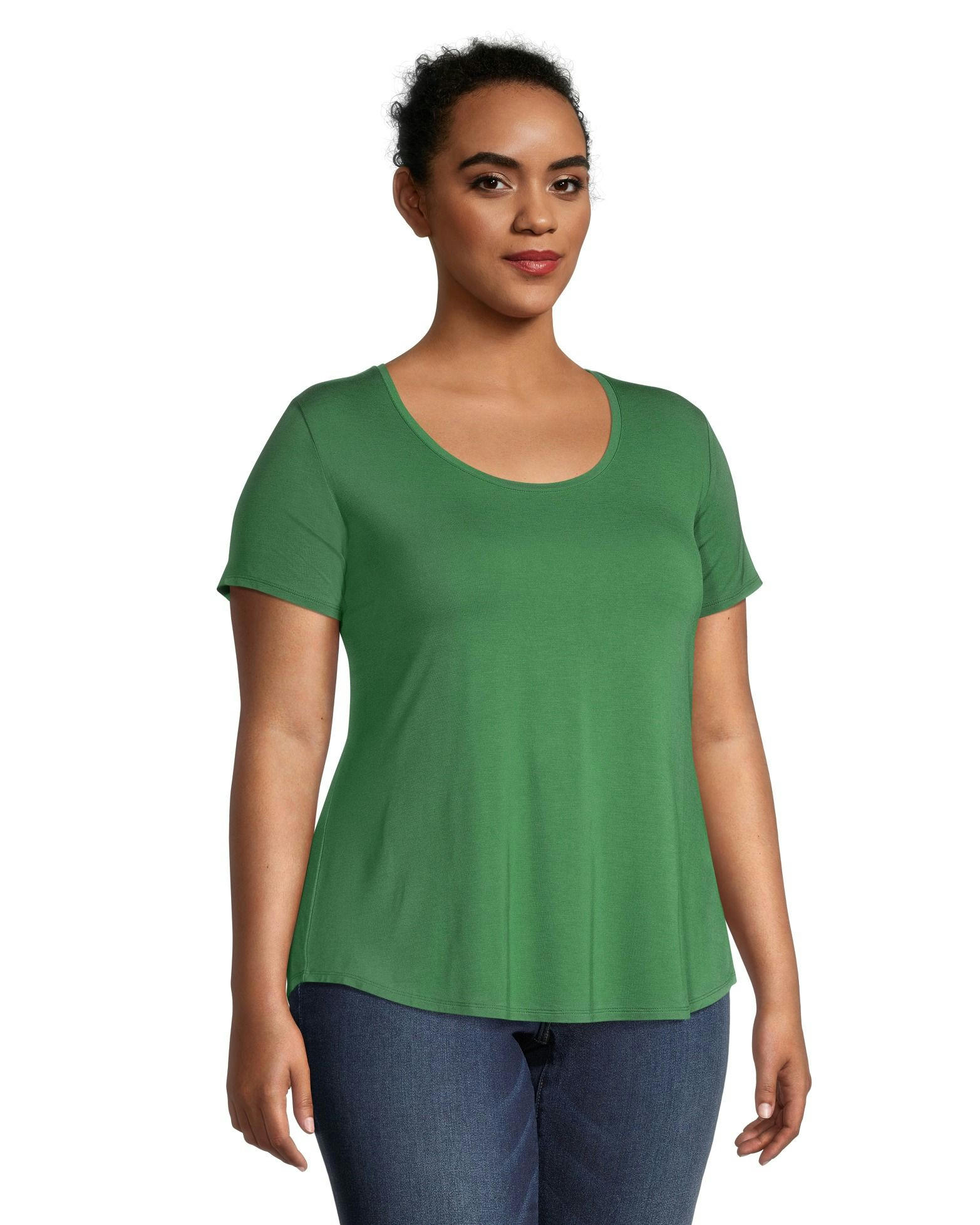 Women's Relaxed Fit Scoop Neck T Shirt
