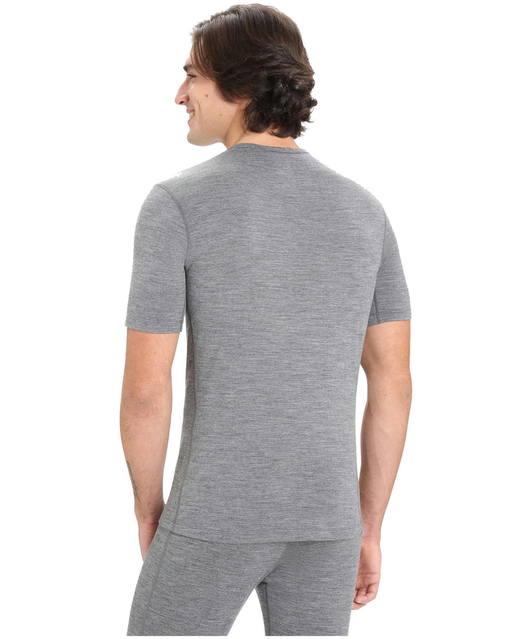 Icebreaker Men's 200 Oasis Short Sleeve Crew Base Layer TopONLINE ONLY