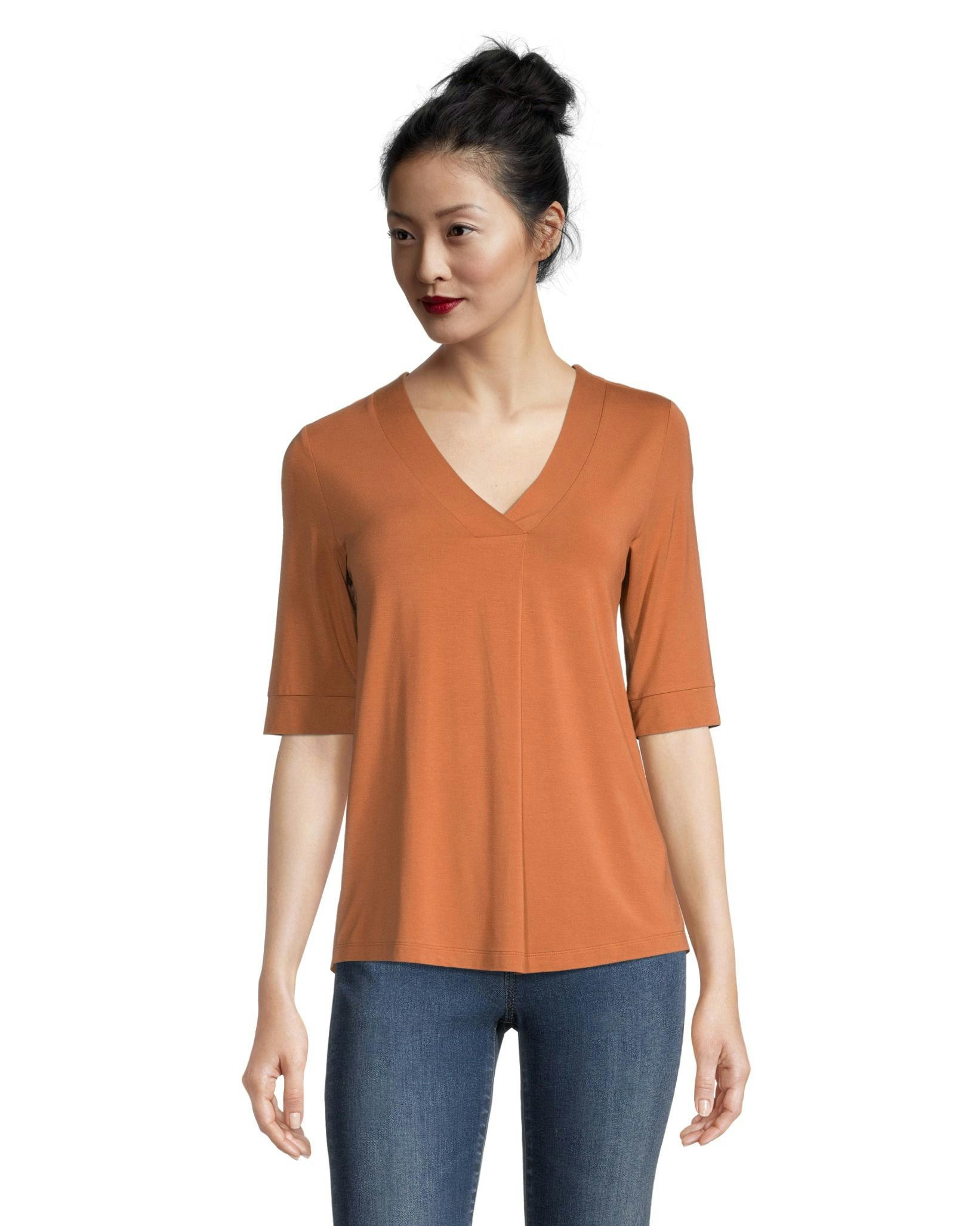 Denver Hayes Women's Pleat Detail Relaxed Fit V-Neck Top