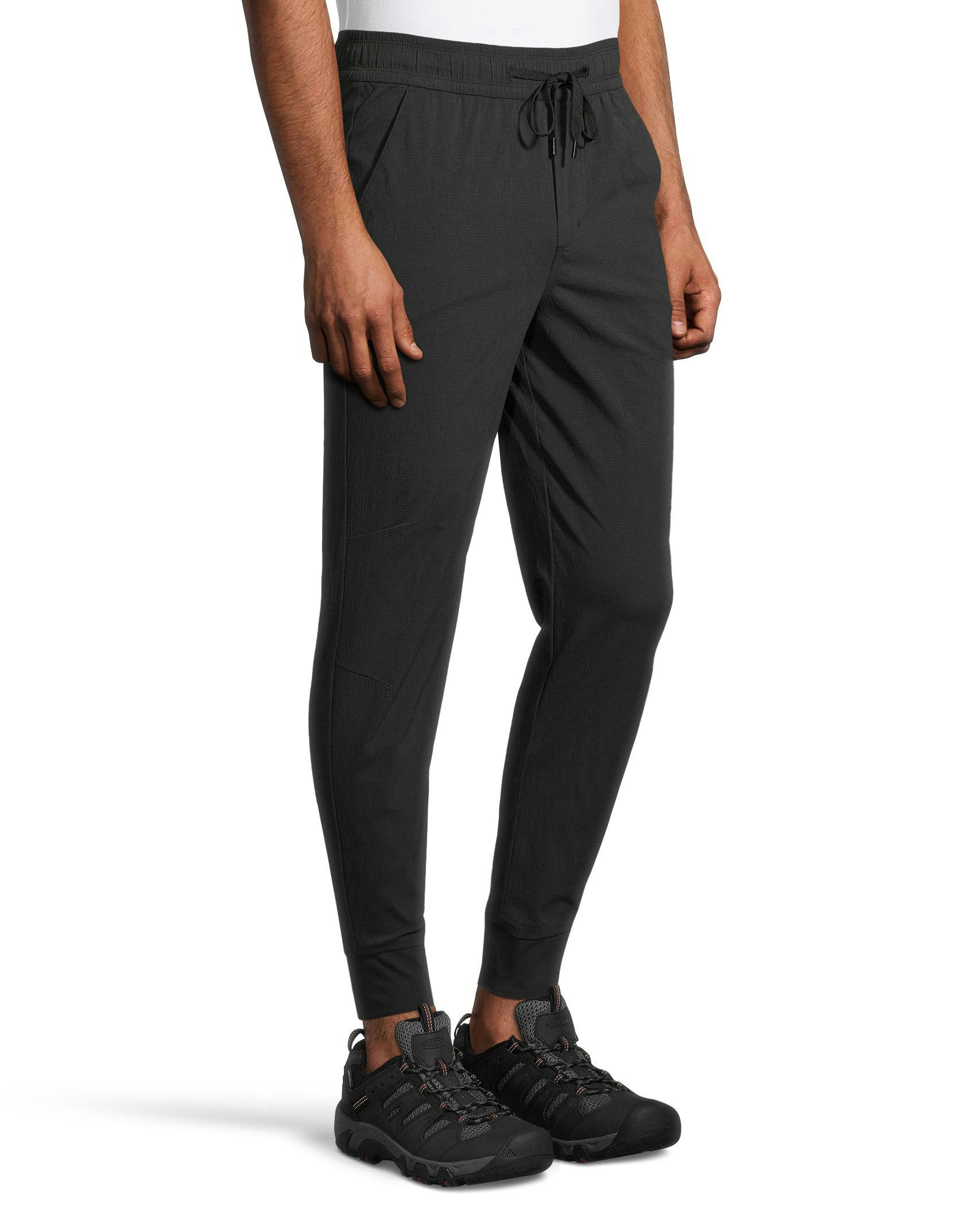 WindRiver Men's HD1 Water Repellent UV-Protected Stretch Jogger Pants