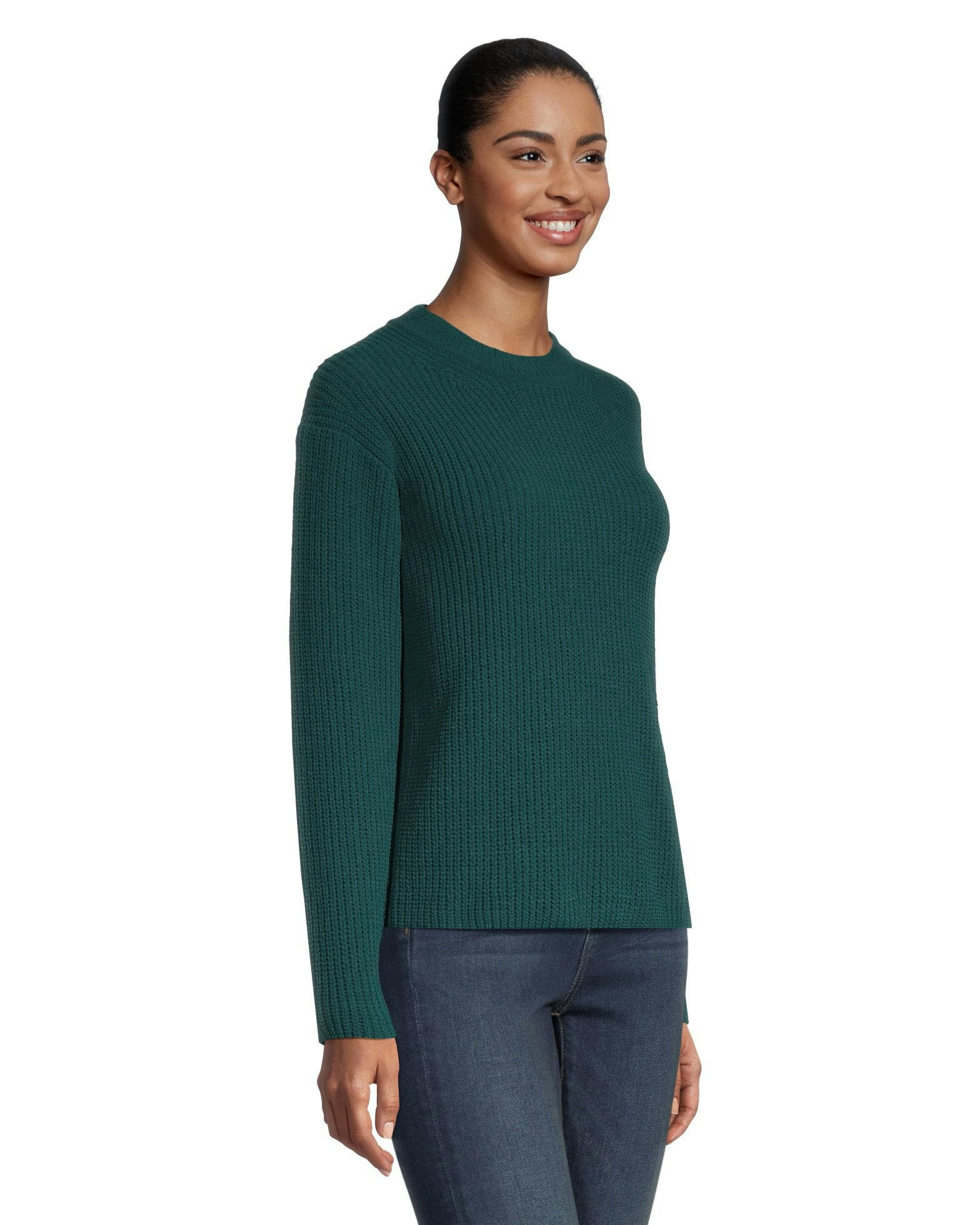 Denver Hayes Women's Semi Fitted Crewneck Pullover