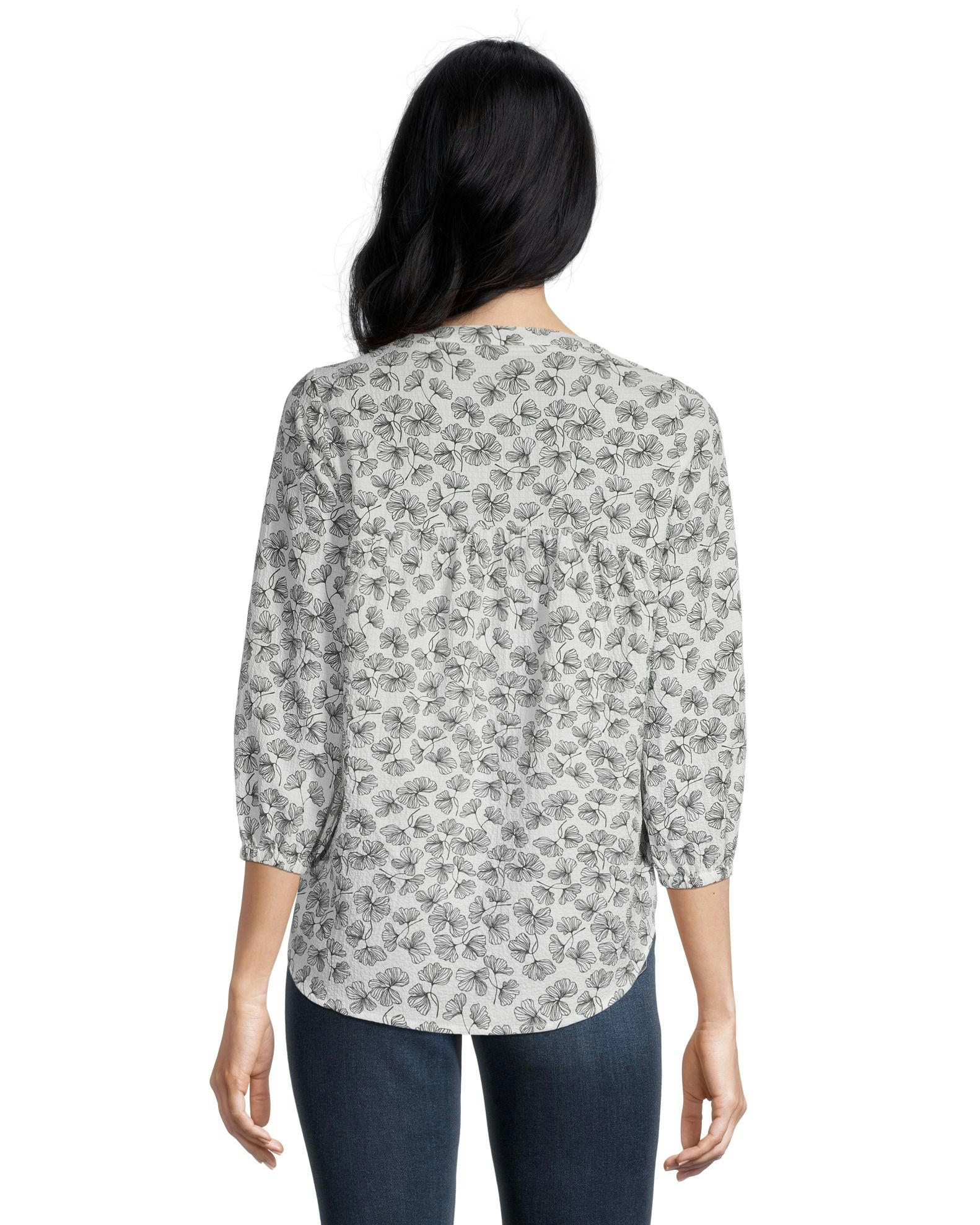 Women's Three Quarter Sleeve Blouse