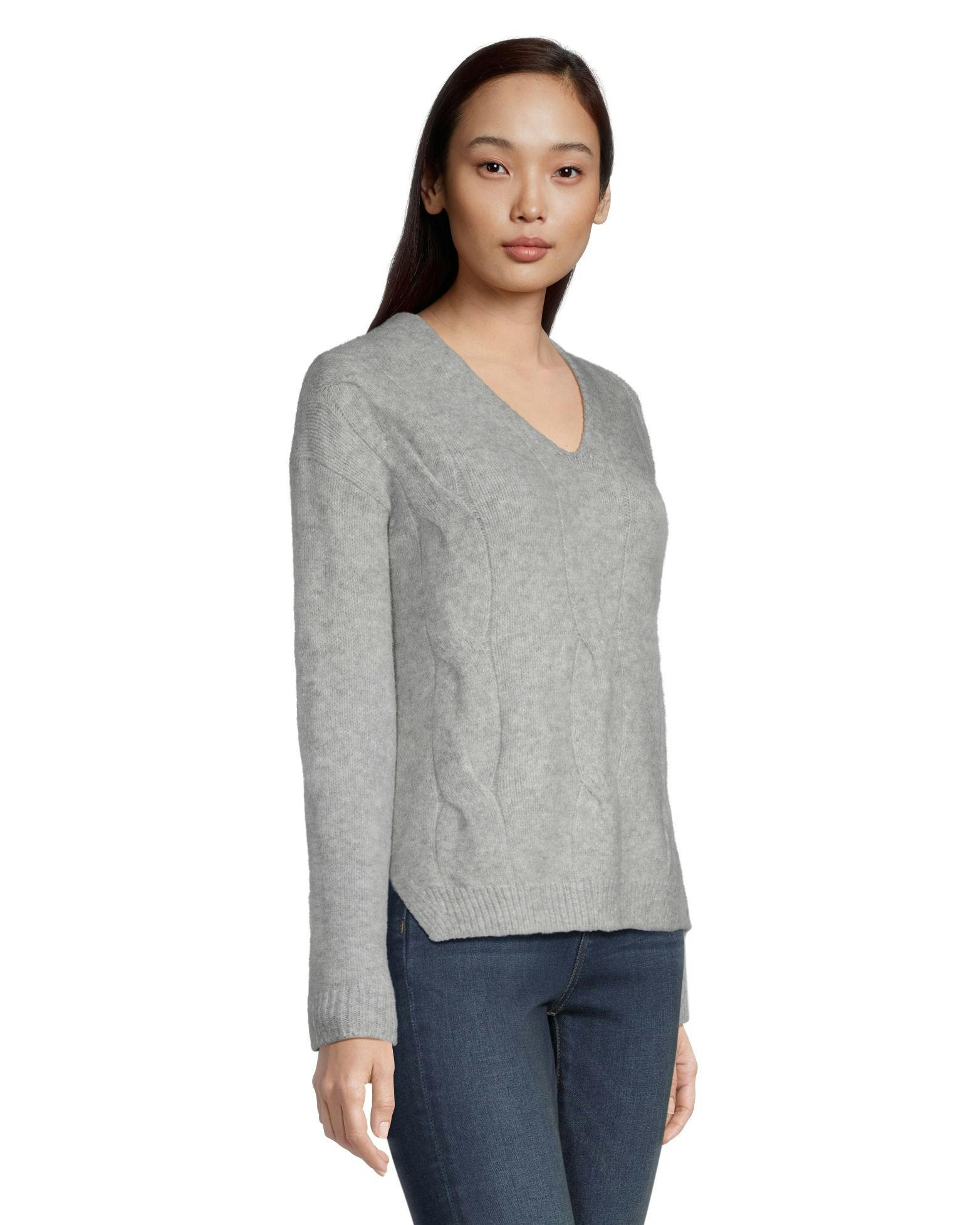 Denver Hayes Women's Luxe Supersoft Semi Fitted V Neck Pullover