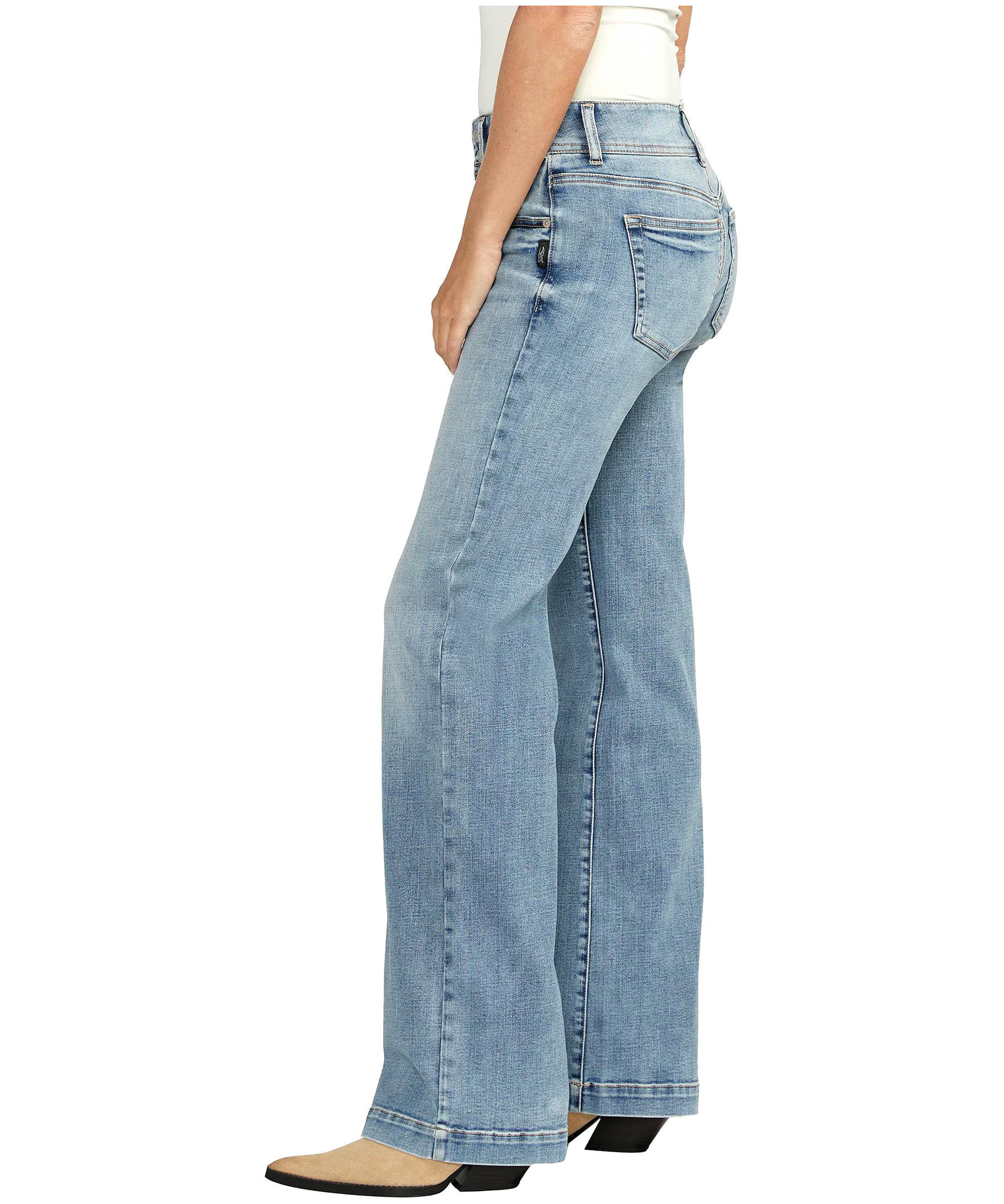 Silver Women's Suki Mid Rise Curvy Fit Trouser Jeans