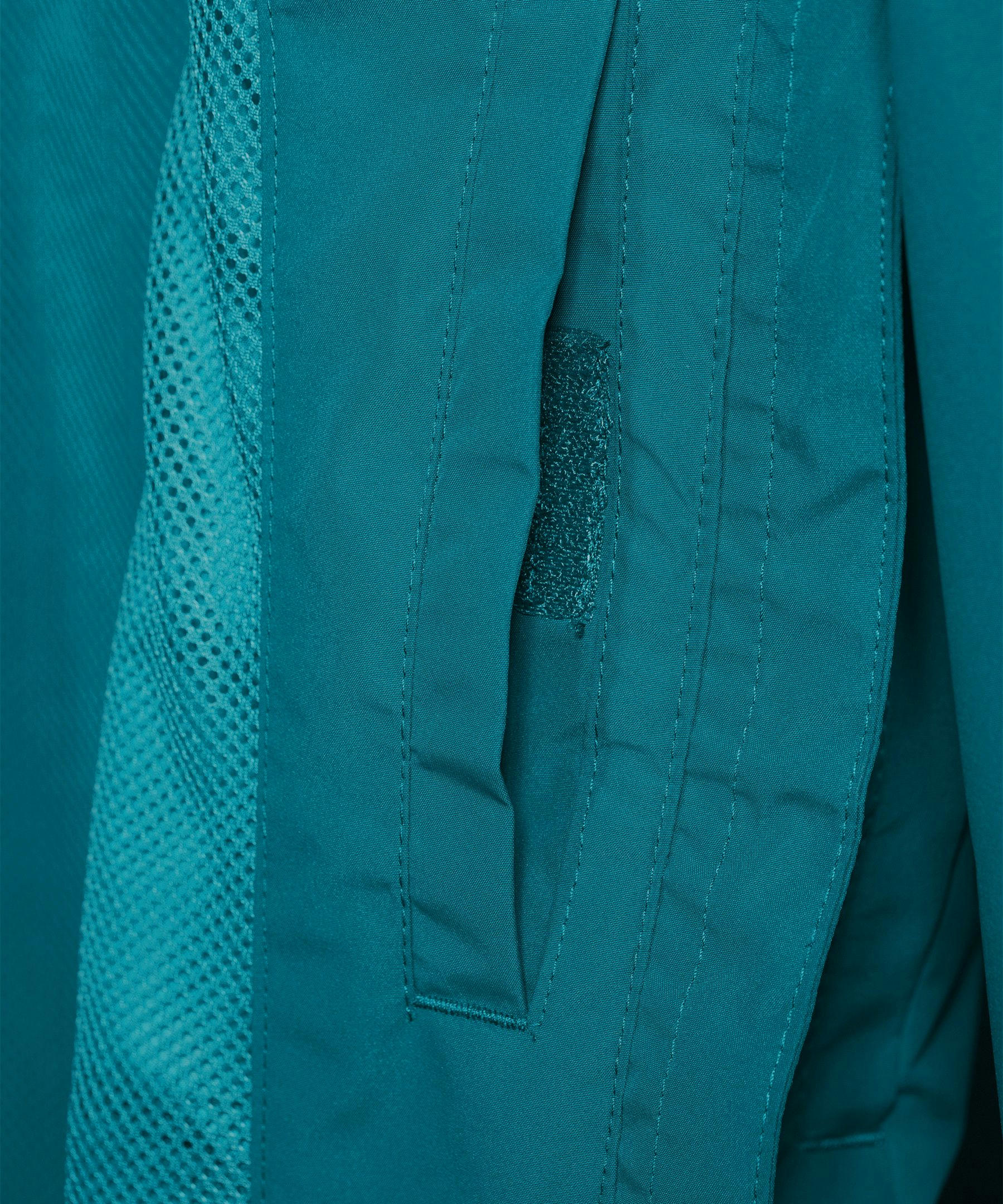 WindRiver Women's Downpour Waterproof Hyper-Dri 3 Rain Jacket