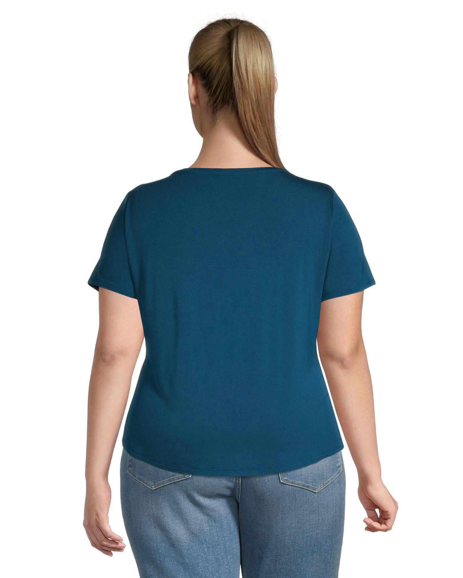 Women's Relaxed Fit Scoop Neck T Shirt