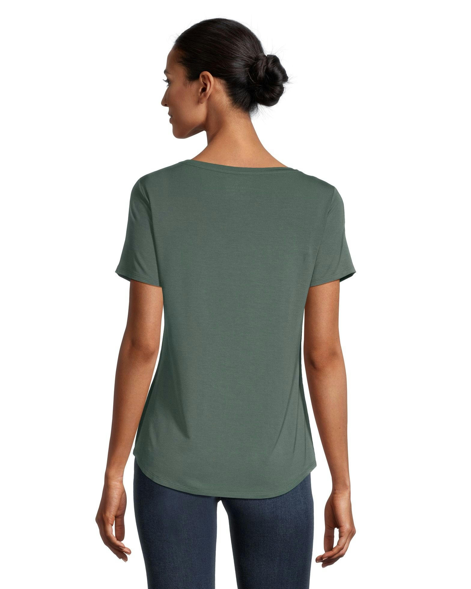 Denver Hayes Relaxed Fit Short Sleeve Scoop Neck T Shirt