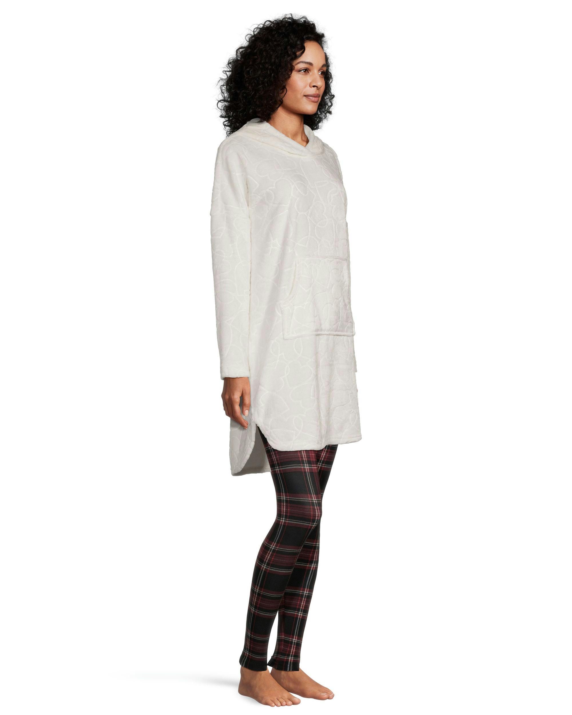 Denver Hayes Women's Plush Velour Hooded Night Shirt