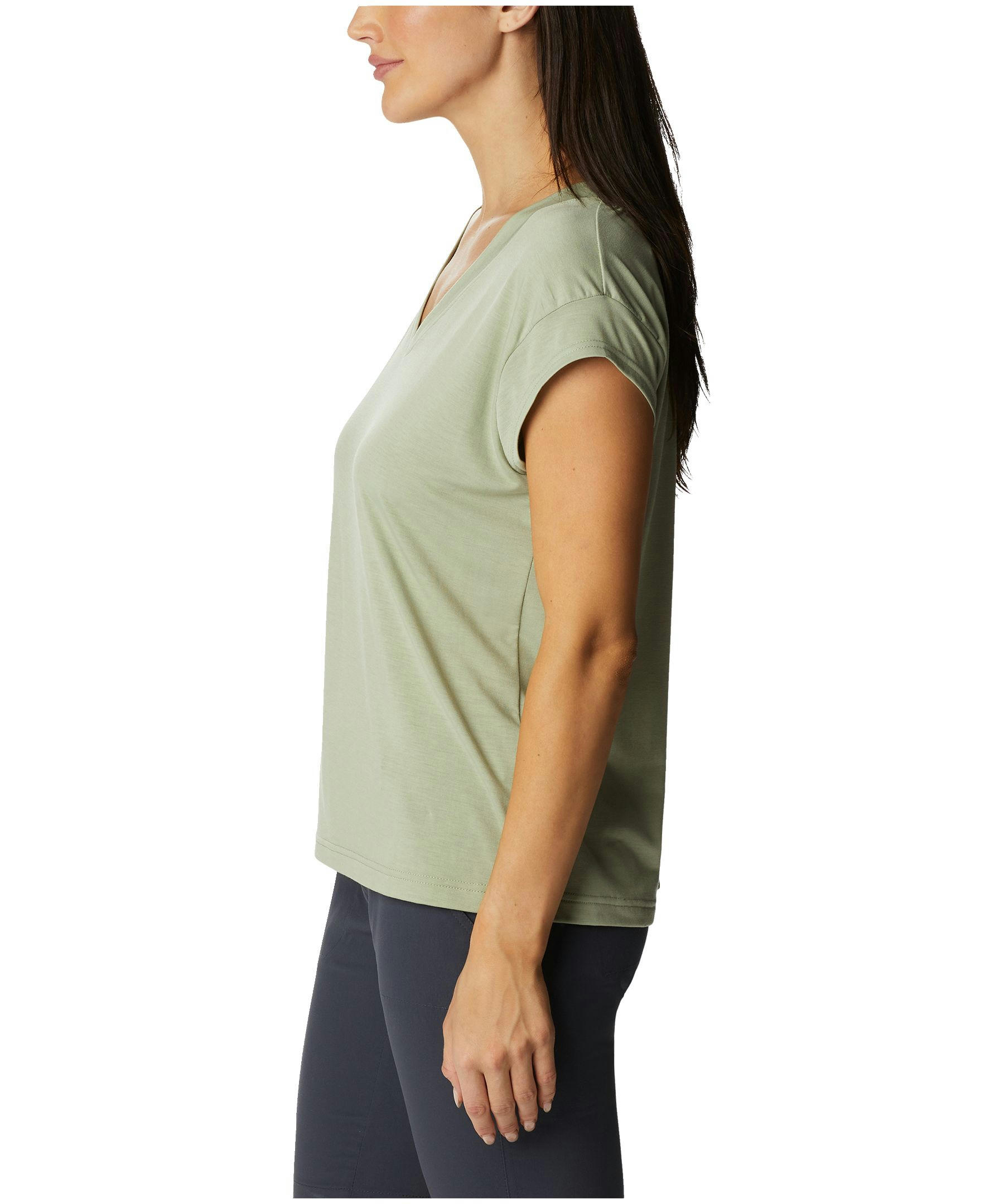 Columbia Women's Boundless Beauty Omni-Wick V-Neck T Shirt