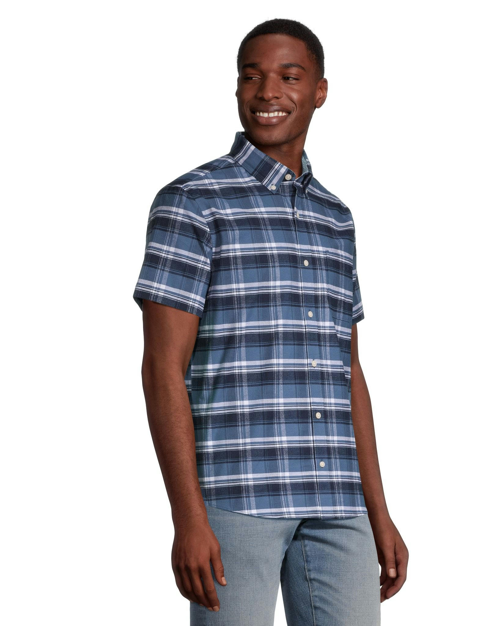 Denver Hayes Men's Stretch Oxford Modern Fit Short Sleeve Button Down Shirt