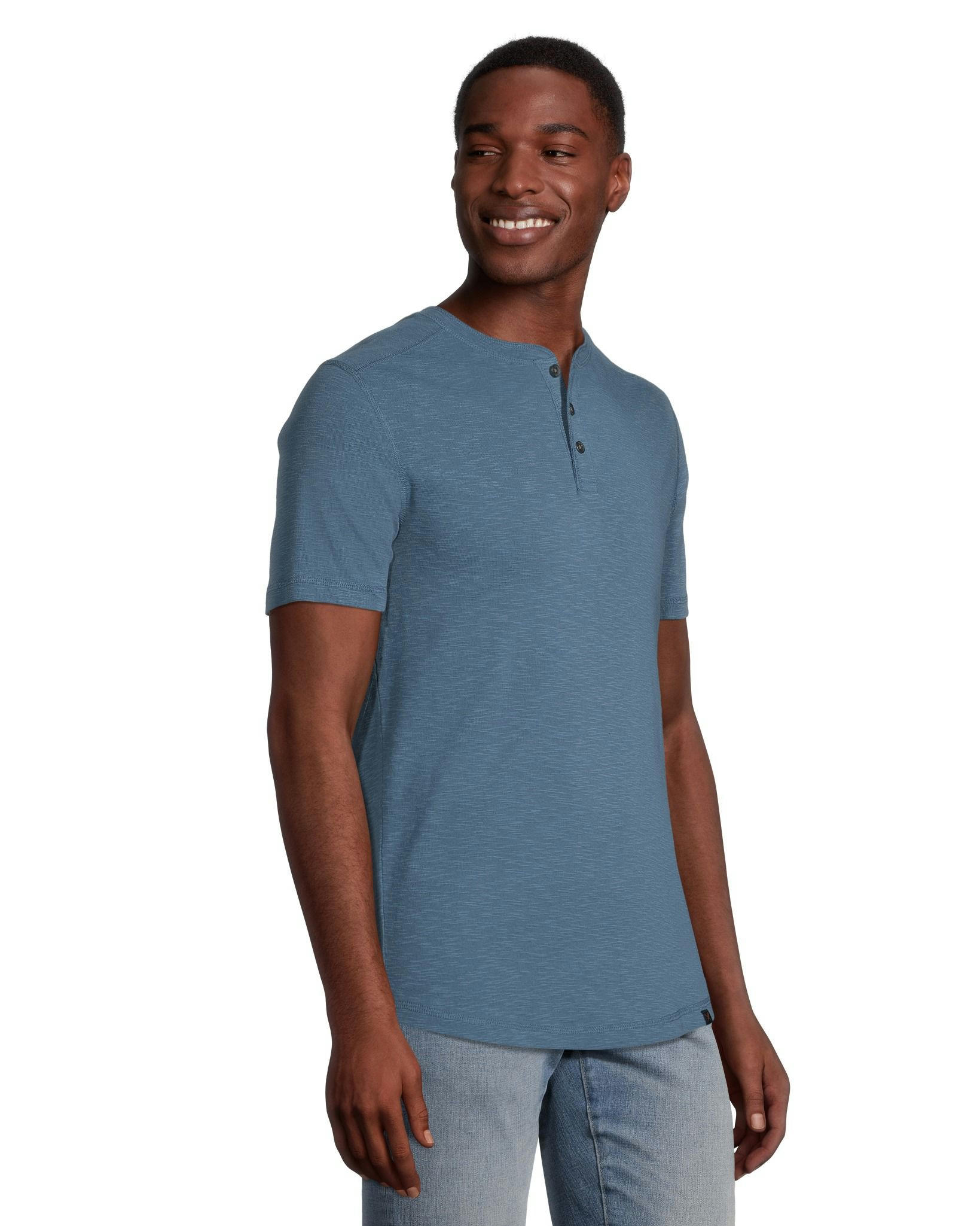 Denver Hayes Men's Short Sleeve Modern Fit 3-Button Slub Finish Cotton Henley Shirt