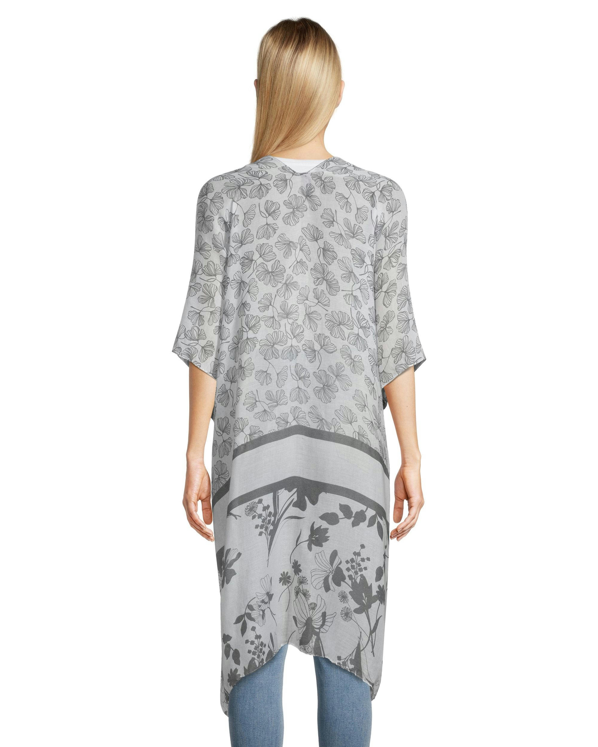 Denver Hayes Women's Printed Ruana