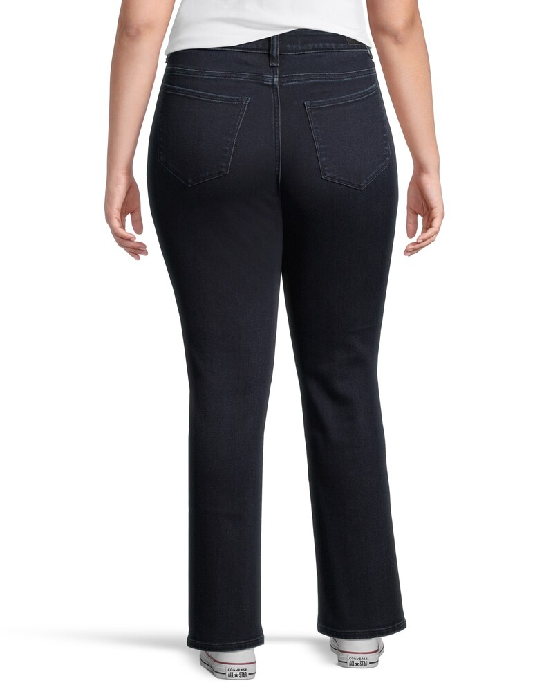 Denver Hayes Women's Curvy Straight Jeans