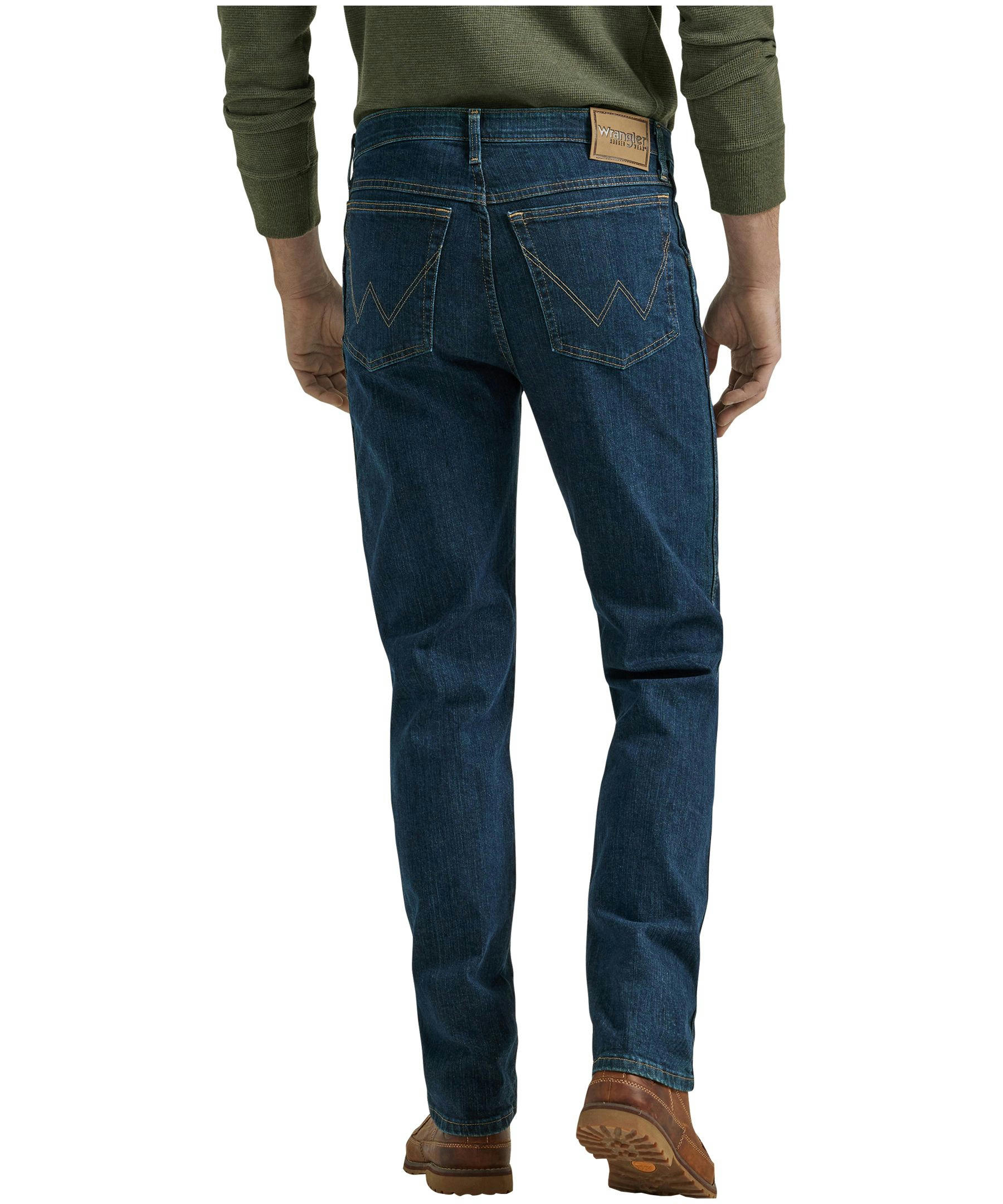 Wrangler Men's Essential Straight Leg Stretch Jeans