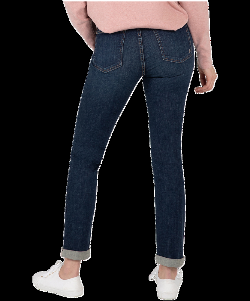 Silver Women's Beau Mid Rise Slim Leg Jeans